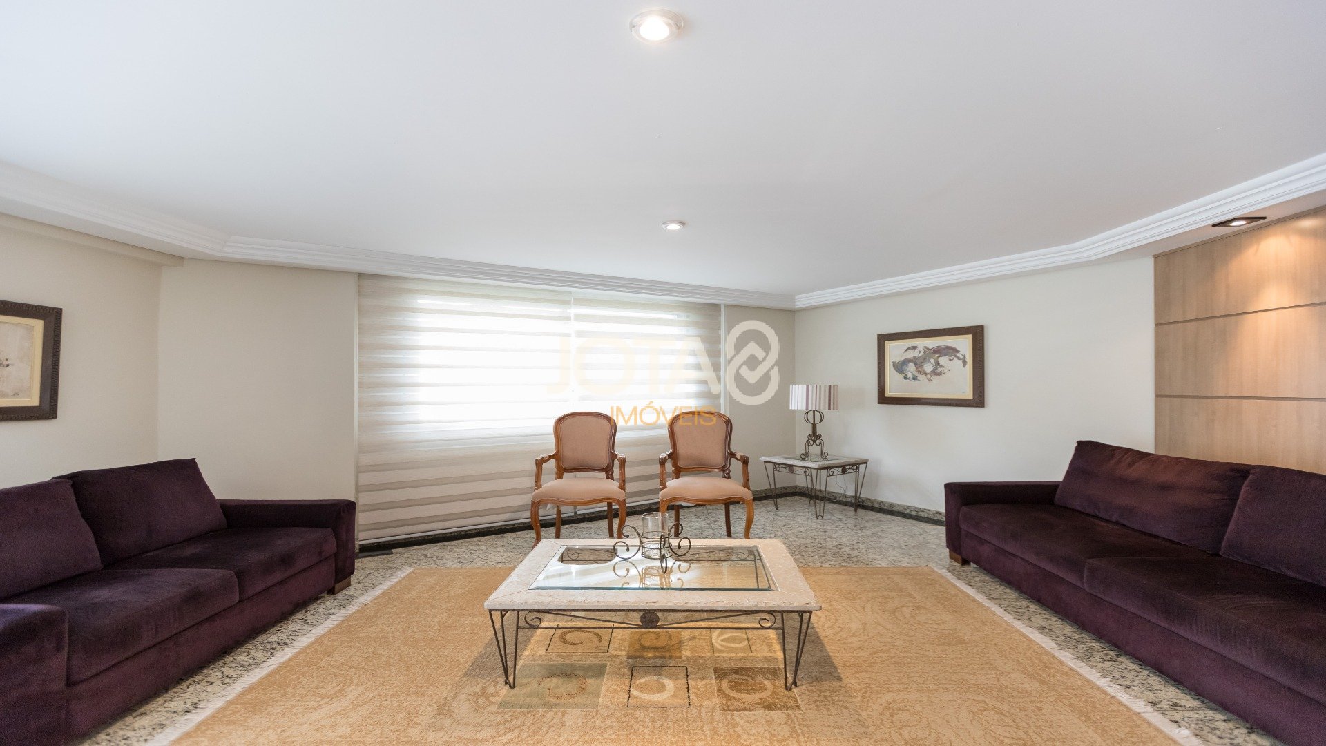 APARTAMENTO DE 3 QUARTOS NO JUVEVÊ - CONFORTO E LOCALIZAÇÃO PRIVILEGIA
