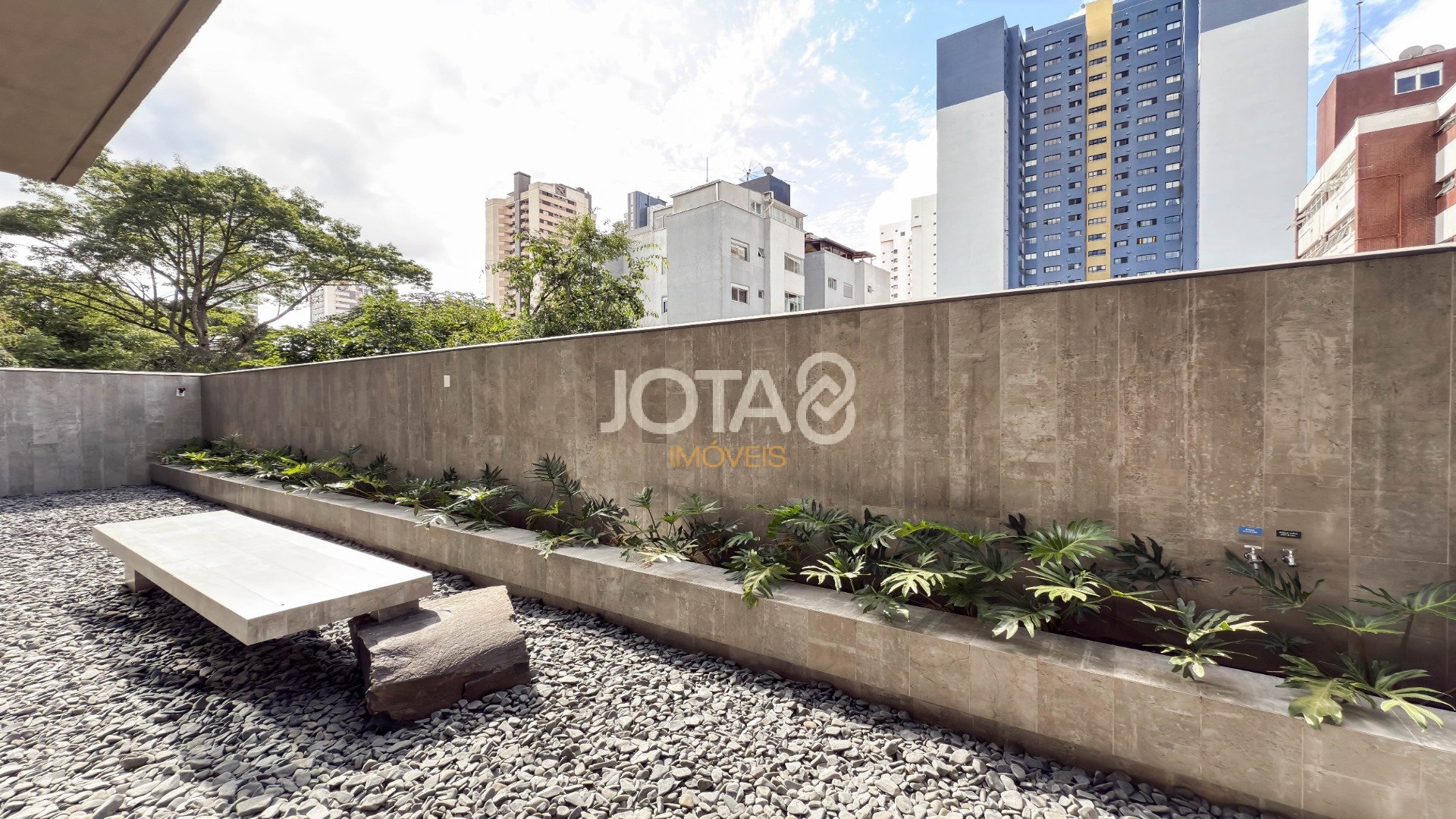 APARTAMENTO NOVO COM 2 SUÍTES NO BIGORRILHO!!