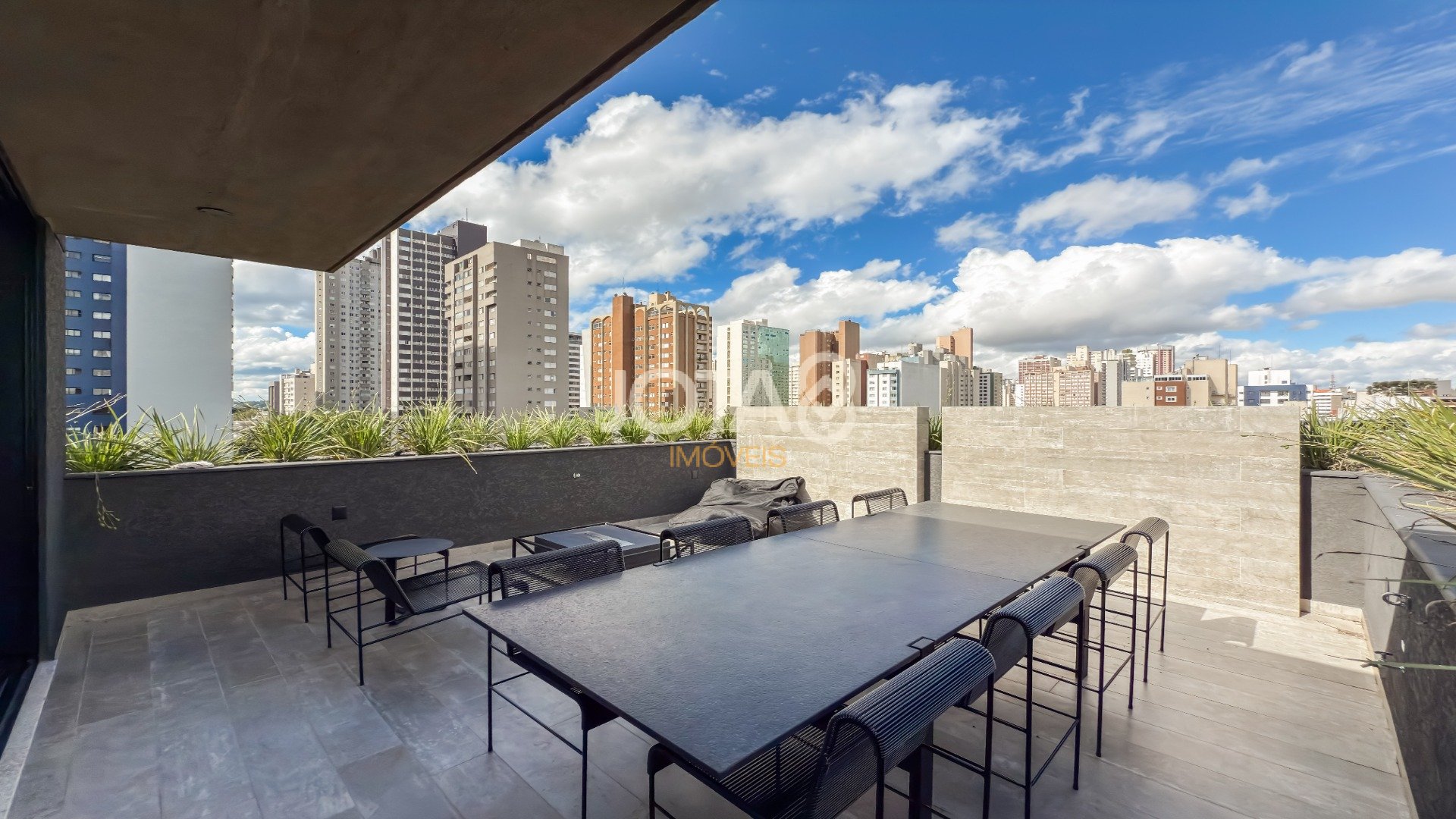 APARTAMENTO NOVO COM 2 SUÍTES NO BIGORRILHO!!