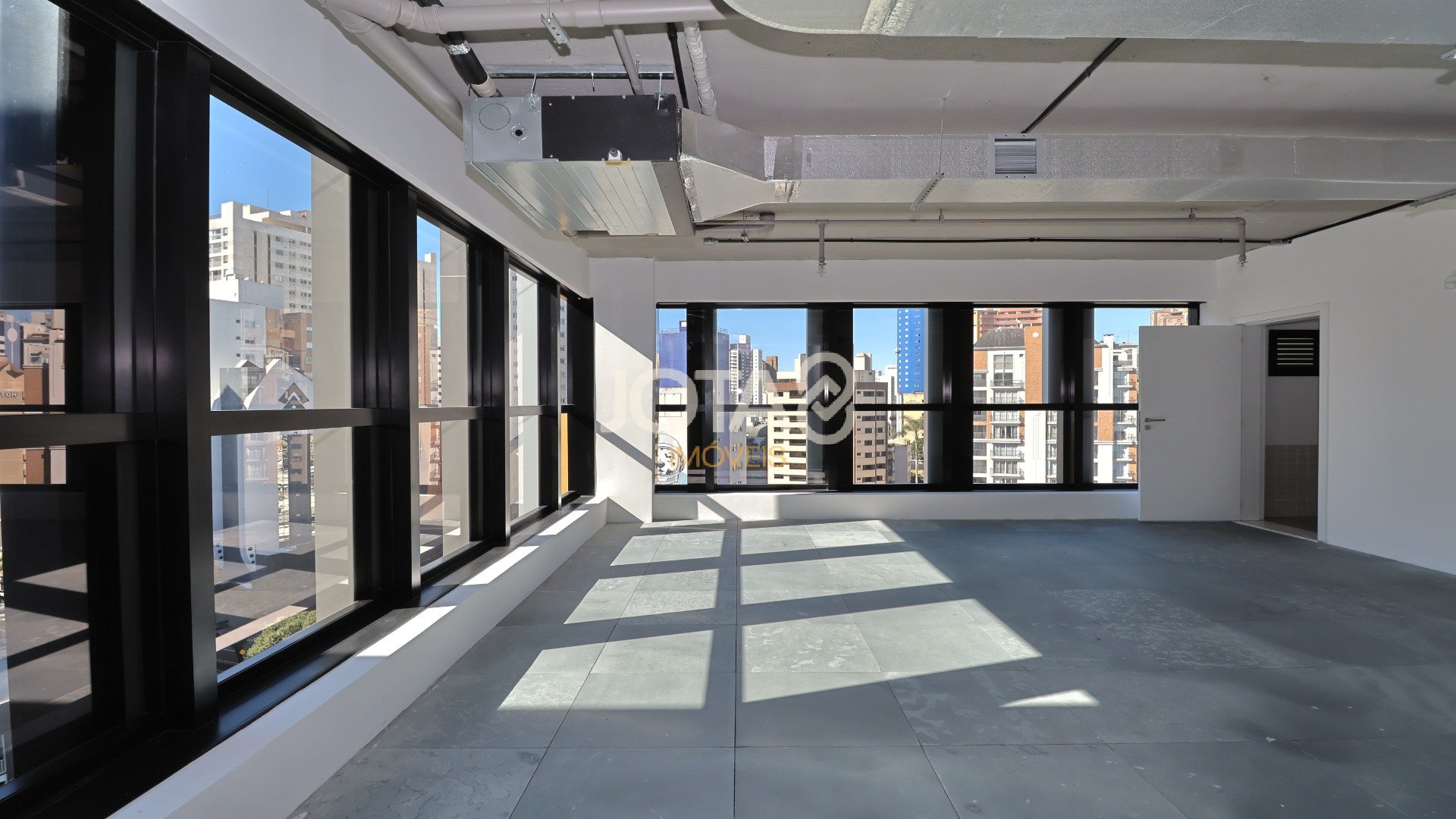 ANDAR CORPORATIVO - BAYMA CORPORATE