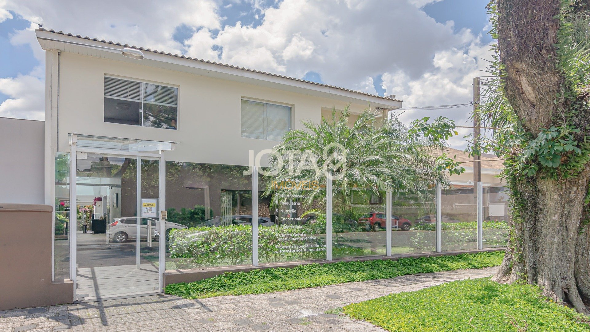 CASA COMERCIAL A VENDA NO BIGORRILHO