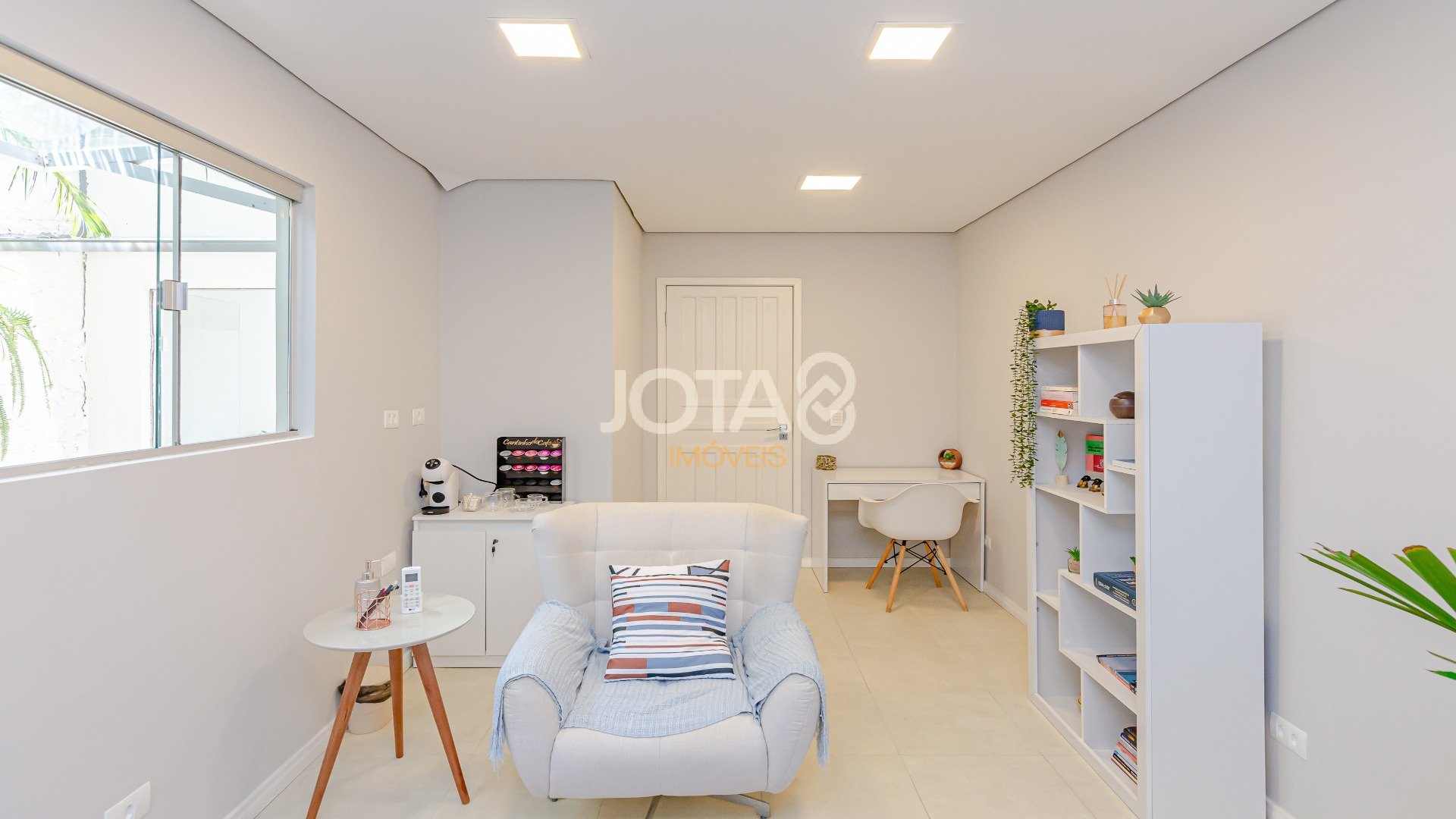 CASA COMERCIAL A VENDA NO BIGORRILHO