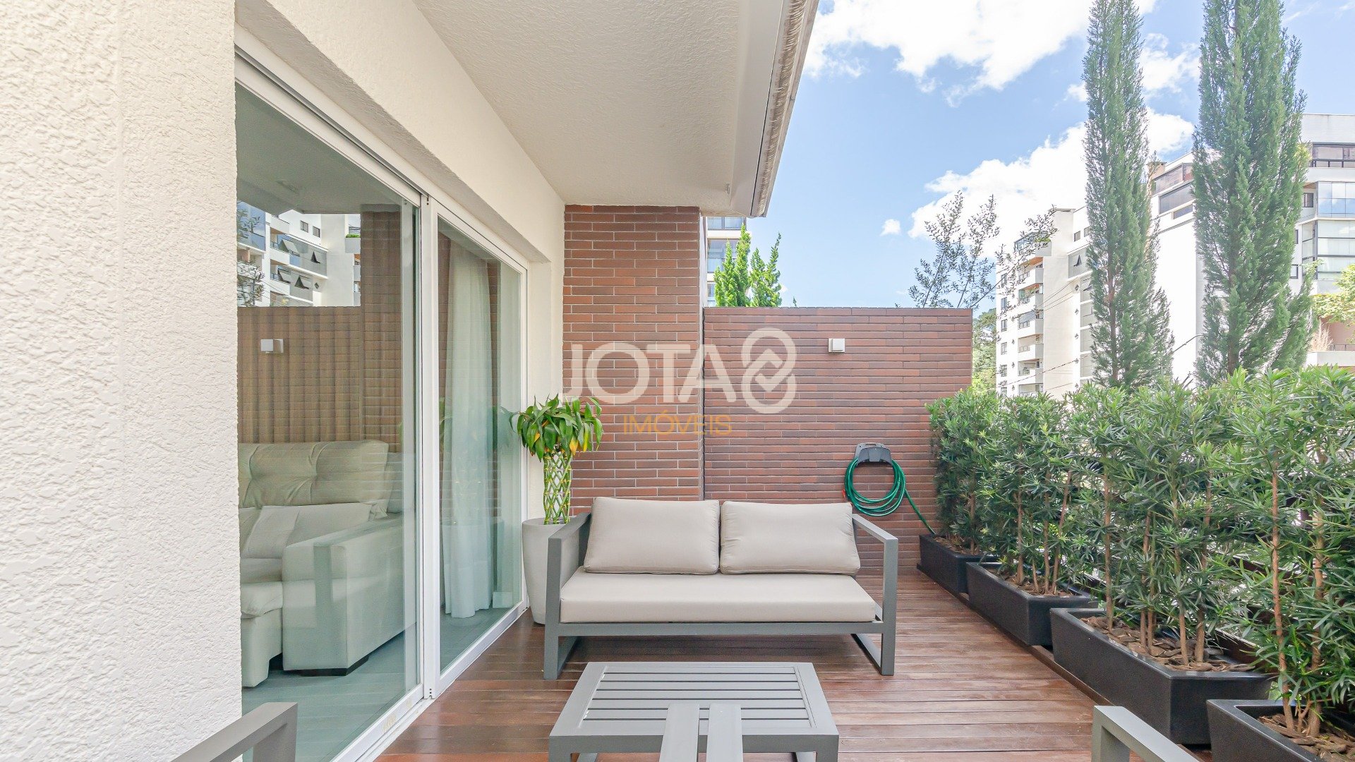 APARTAMENTO GARDEN DUPLEX 2 QUARTOS, 1 SUÍTE