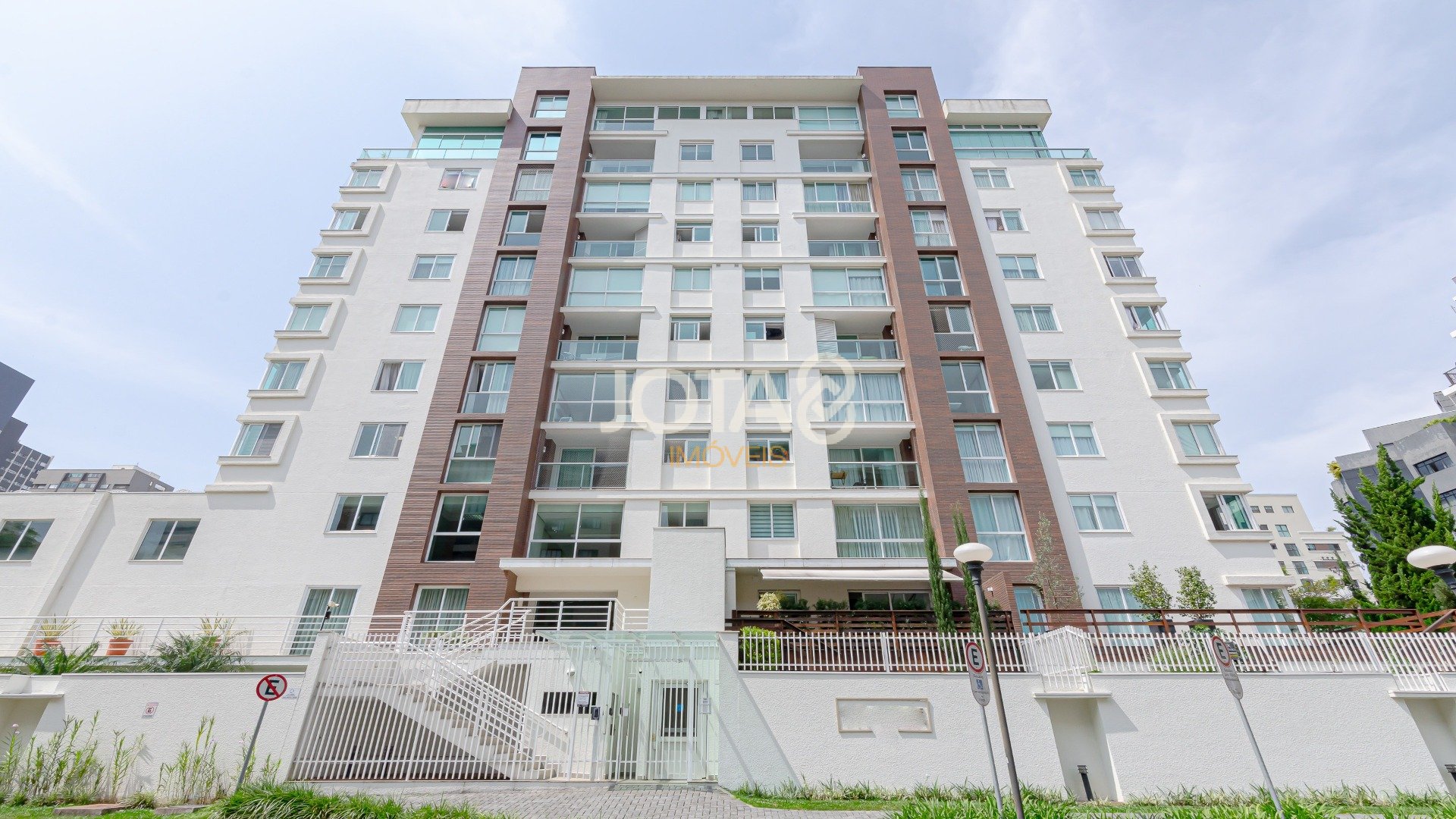 APARTAMENTO GARDEN DUPLEX 2 QUARTOS, 1 SUÍTE