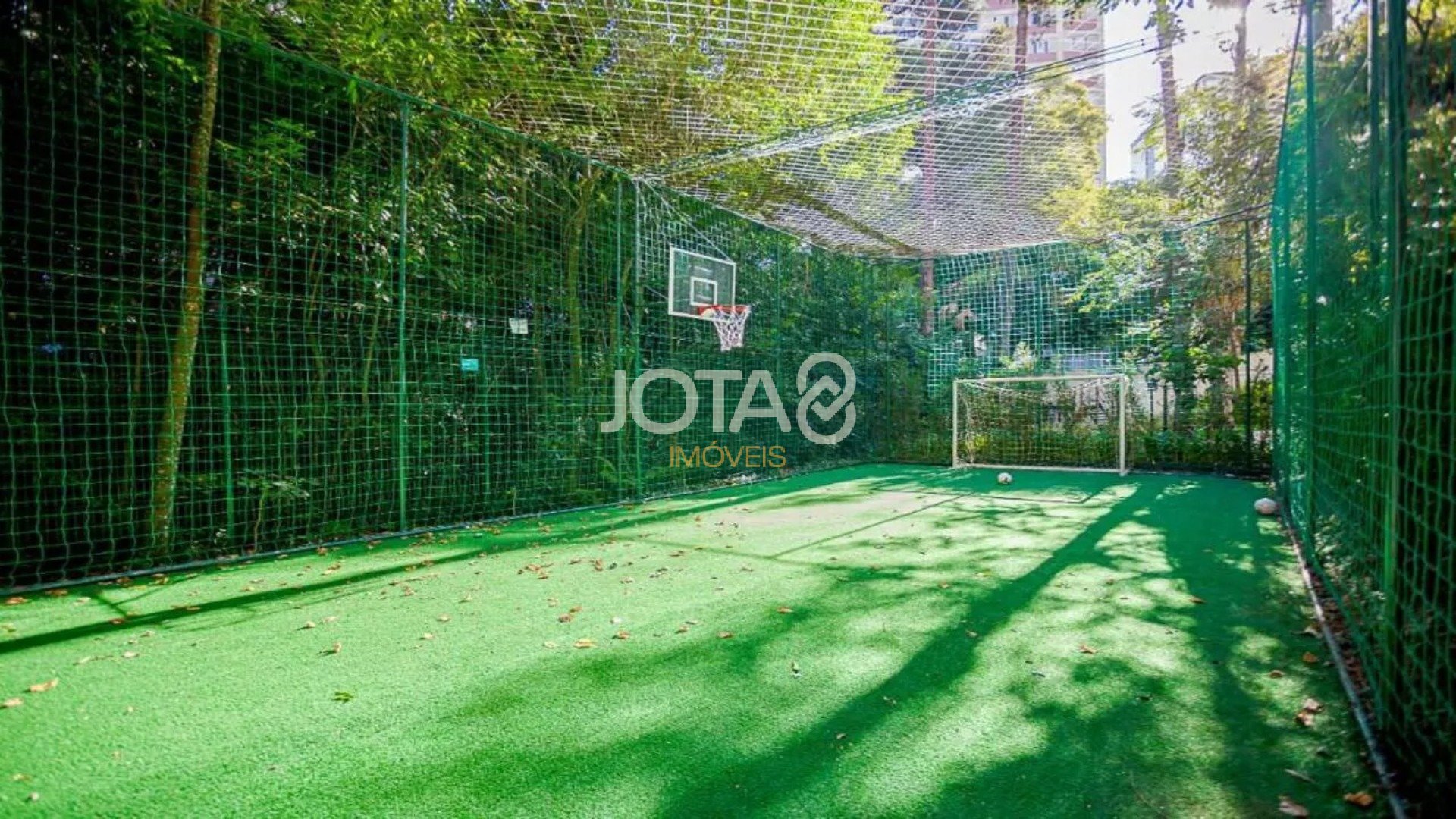APARTAMENTO COM 3 SUÍTES EM CONDOMÍNIO CLUBE!