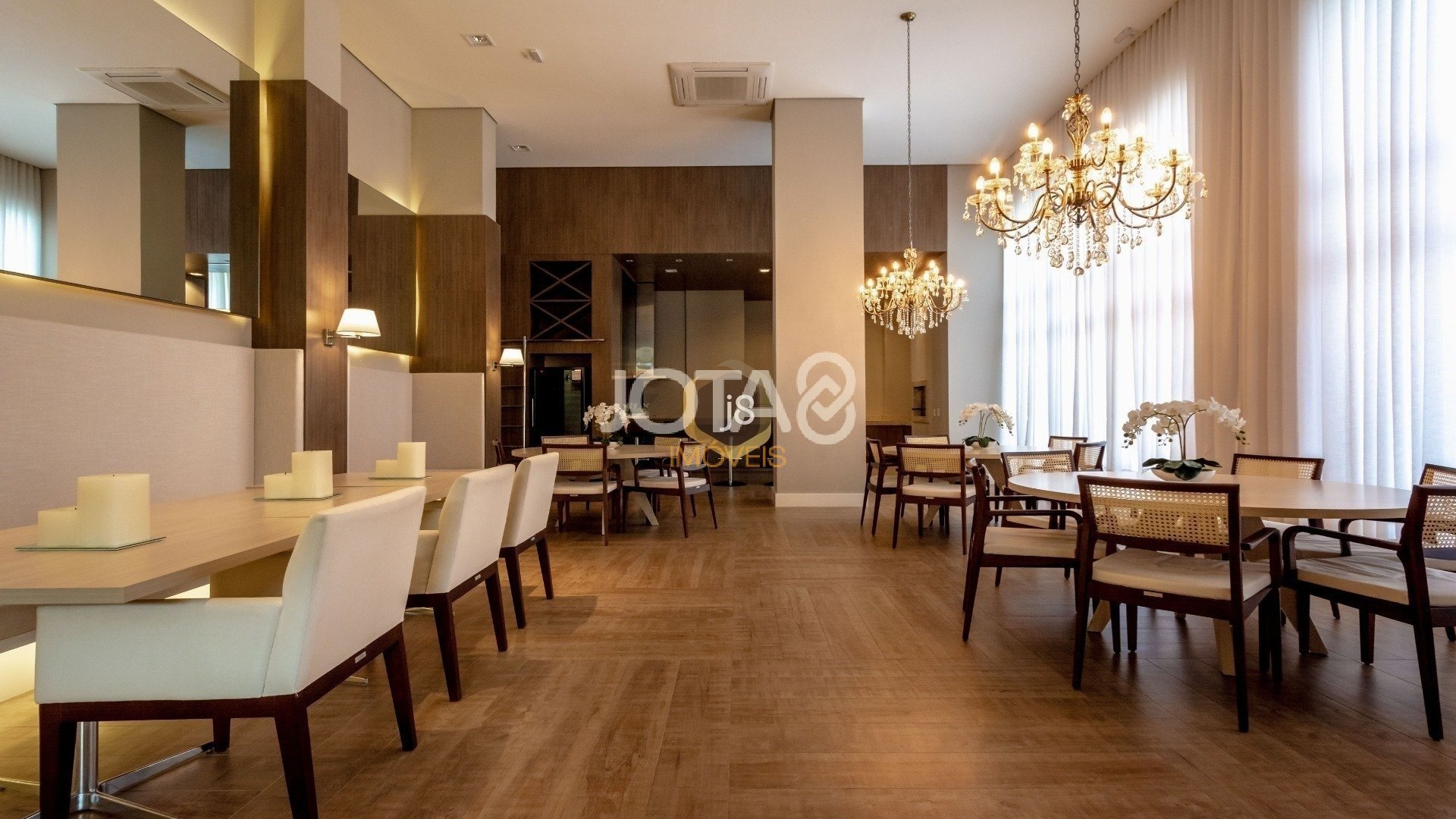 APARTAMENTO COM 3 SUÍTES EM CONDOMÍNIO CLUBE!