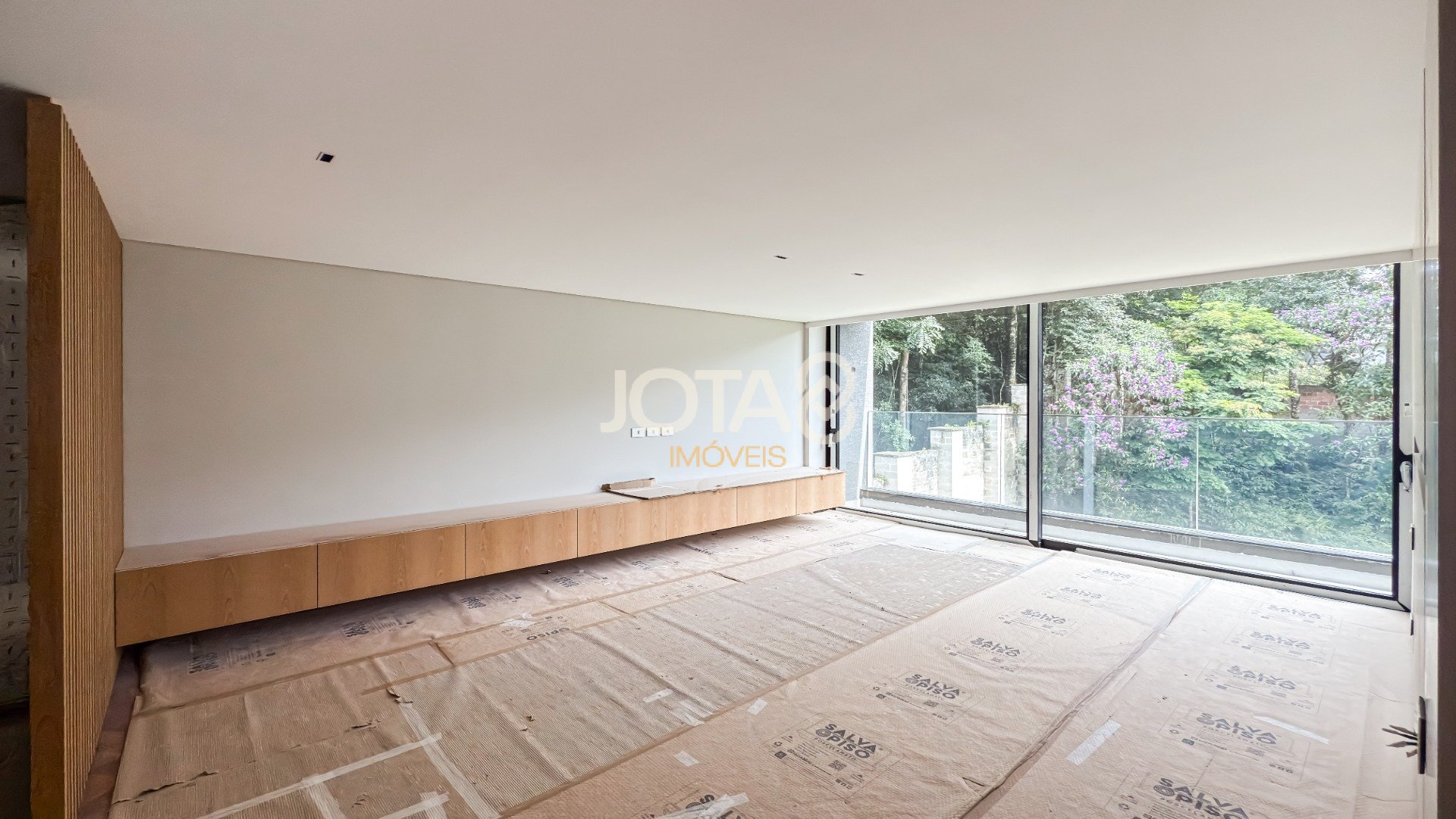 CASA NOVA COM ARQUITETURA EXCLUSIVA EM CONDOMÍNIO NO CAMPO COMPRIDO