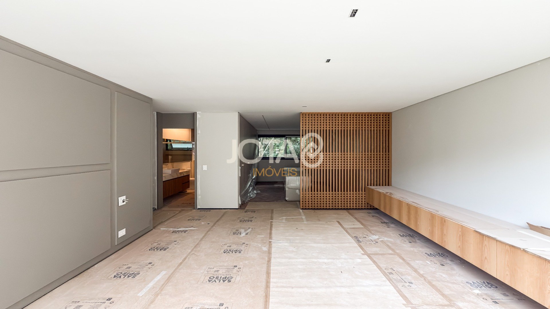 CASA NOVA COM ARQUITETURA EXCLUSIVA EM CONDOMÍNIO NO CAMPO COMPRIDO