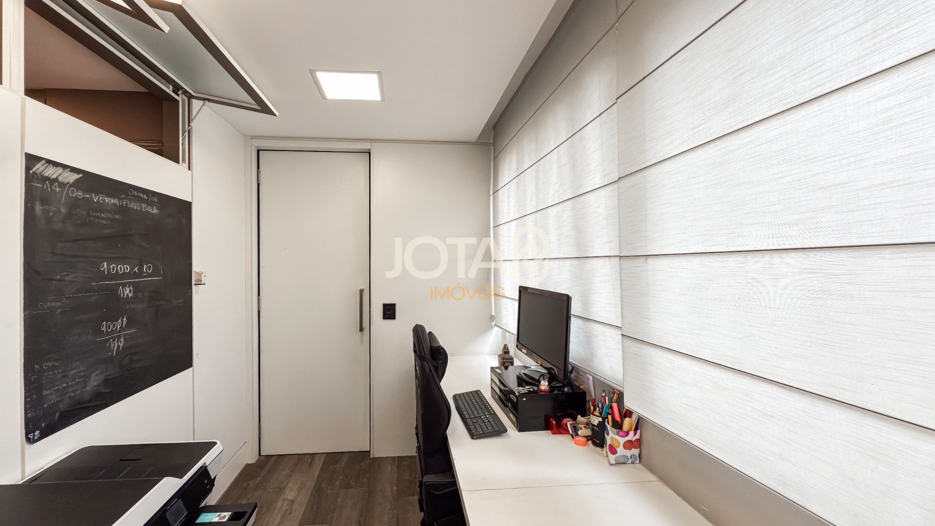 APARTAMENTO ALTO PADRÃO 241M² | PRONTO PARA MORAR  3 SUÍTES
