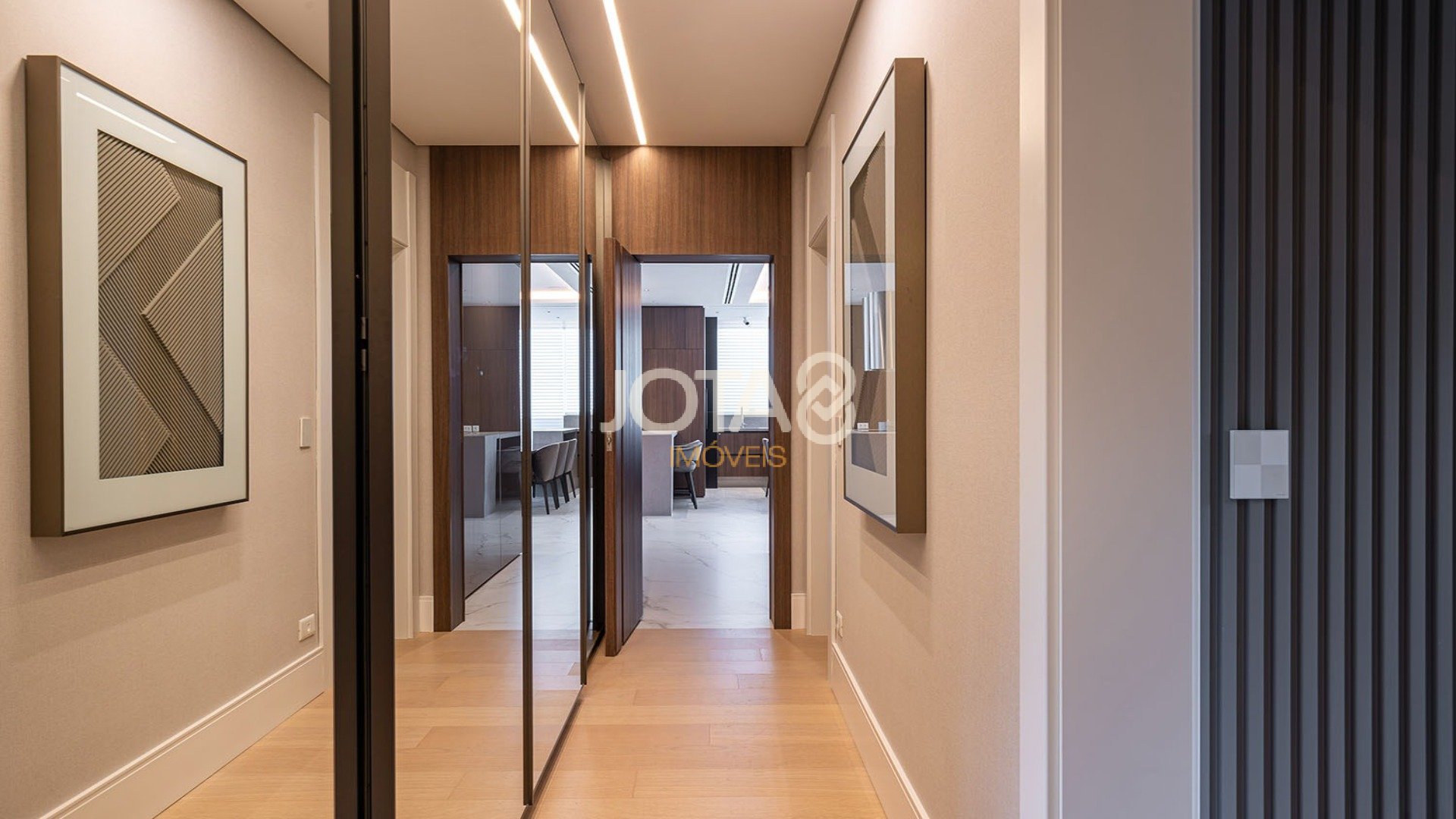 REVENDA CASA MILANO - 491M2 PRIVATIVOS COM  4 SUÍTES + TERRAÇO