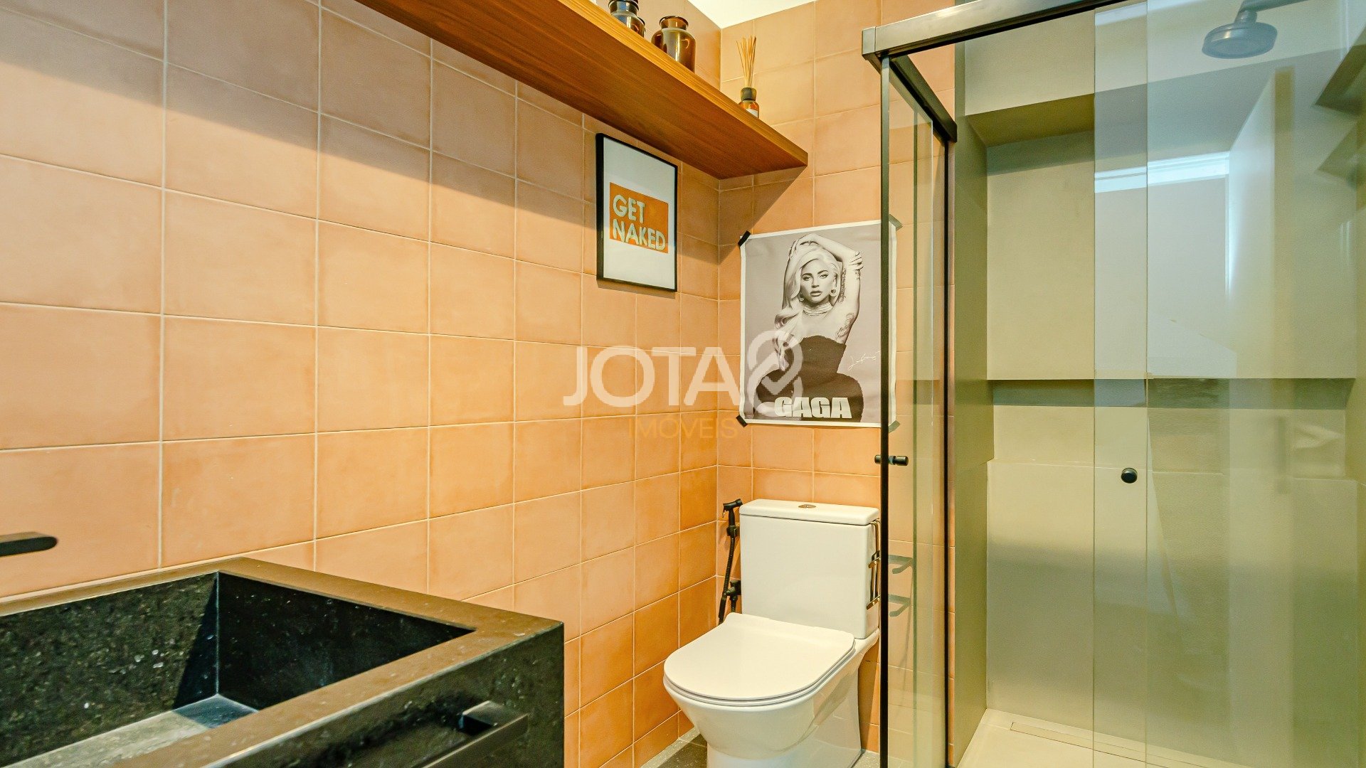APARTAMENTO EM FRENTE AO SHOPPING CURITIBA