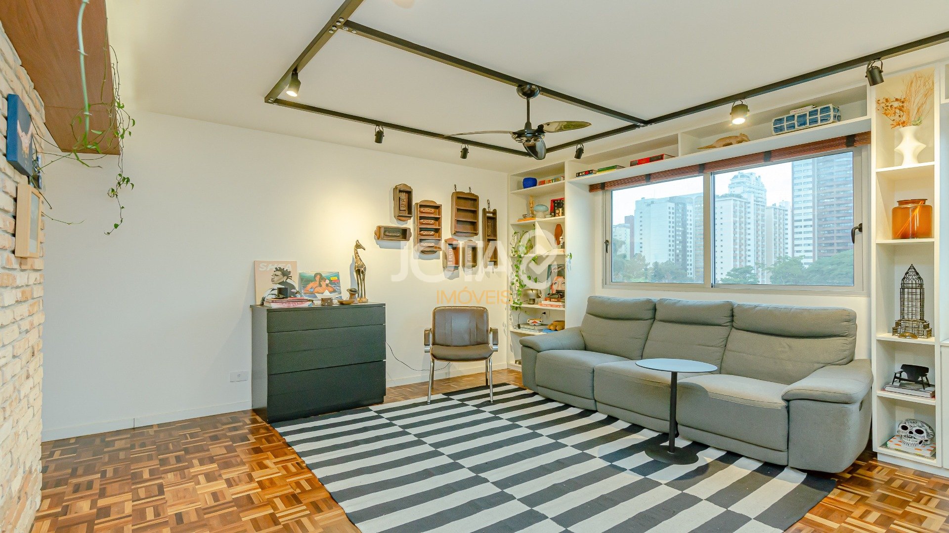 APARTAMENTO EM FRENTE AO SHOPPING CURITIBA