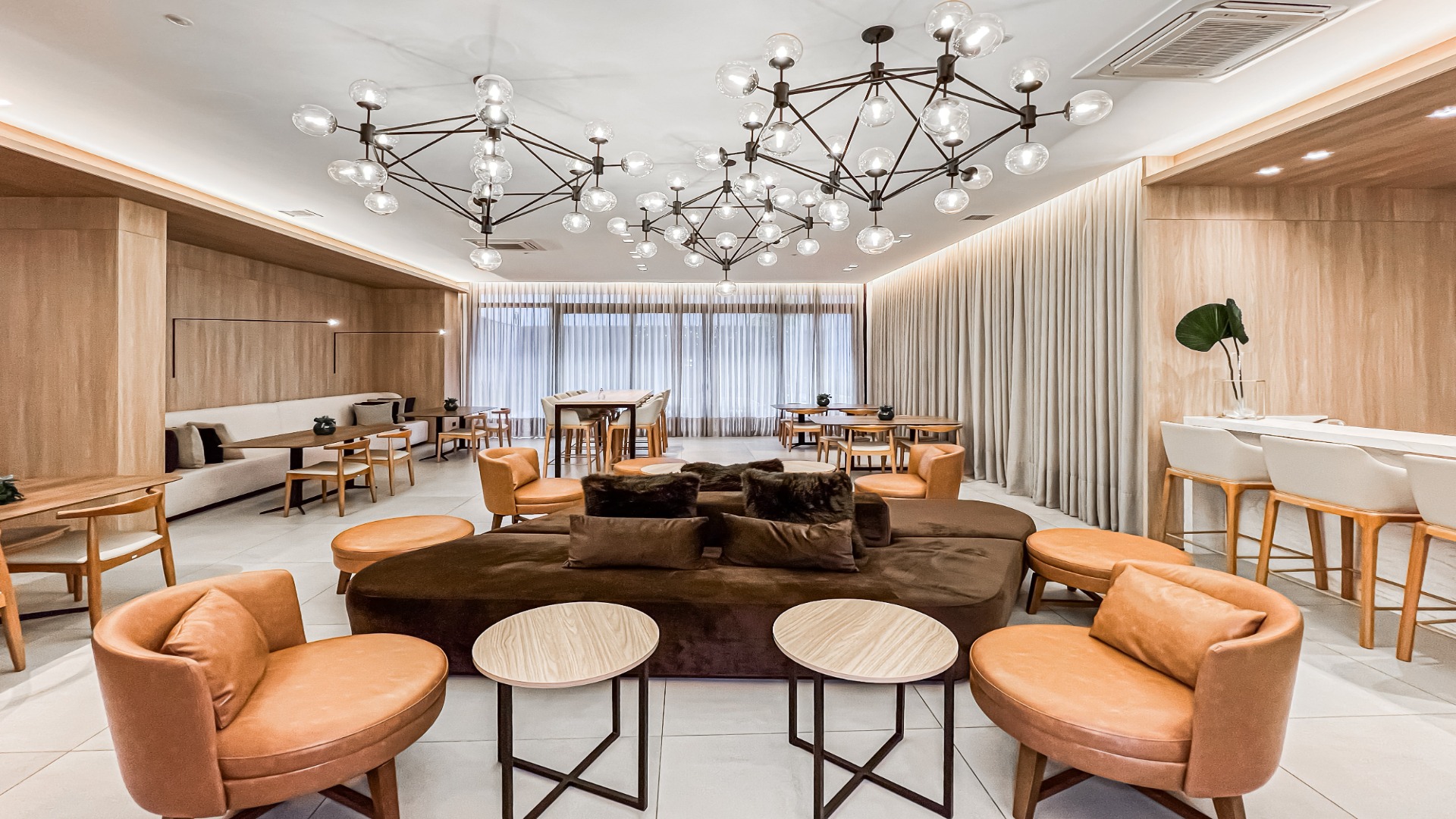 ROC RESIDENCE - A SOFISTICAÇÃO ESTÁ NOS DETALHES!