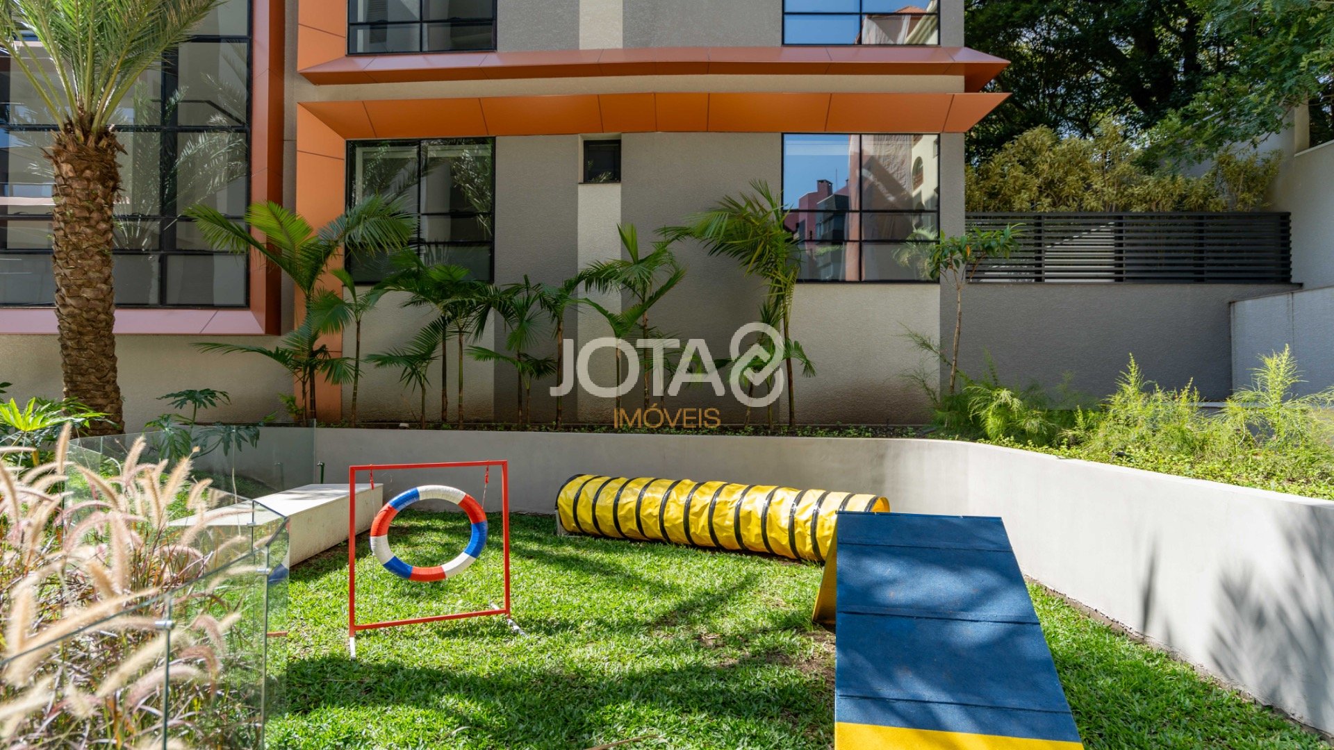 APARTAMENTO ESPETACULAR COM 3 SUITES NO CABRAL