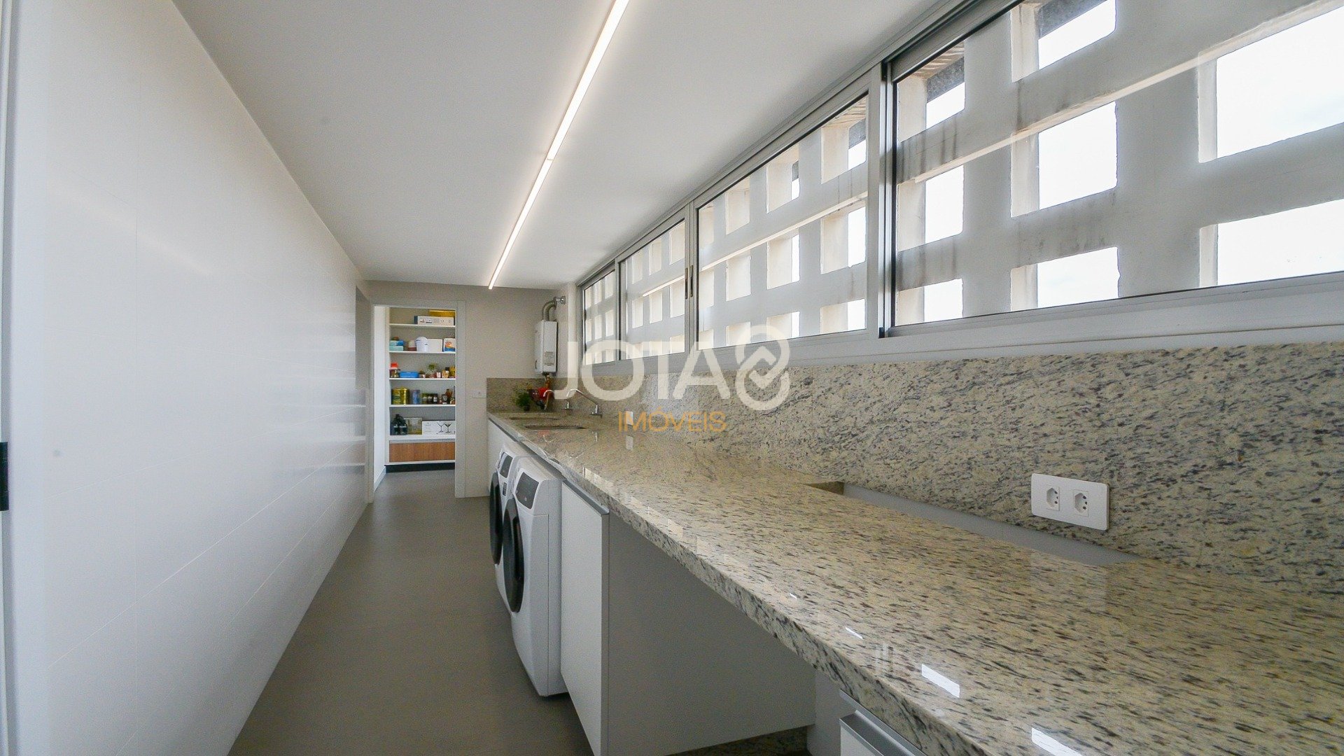 COBERTURA DUPLEX 3 QUARTOS NO SÃO FRANCISCO
