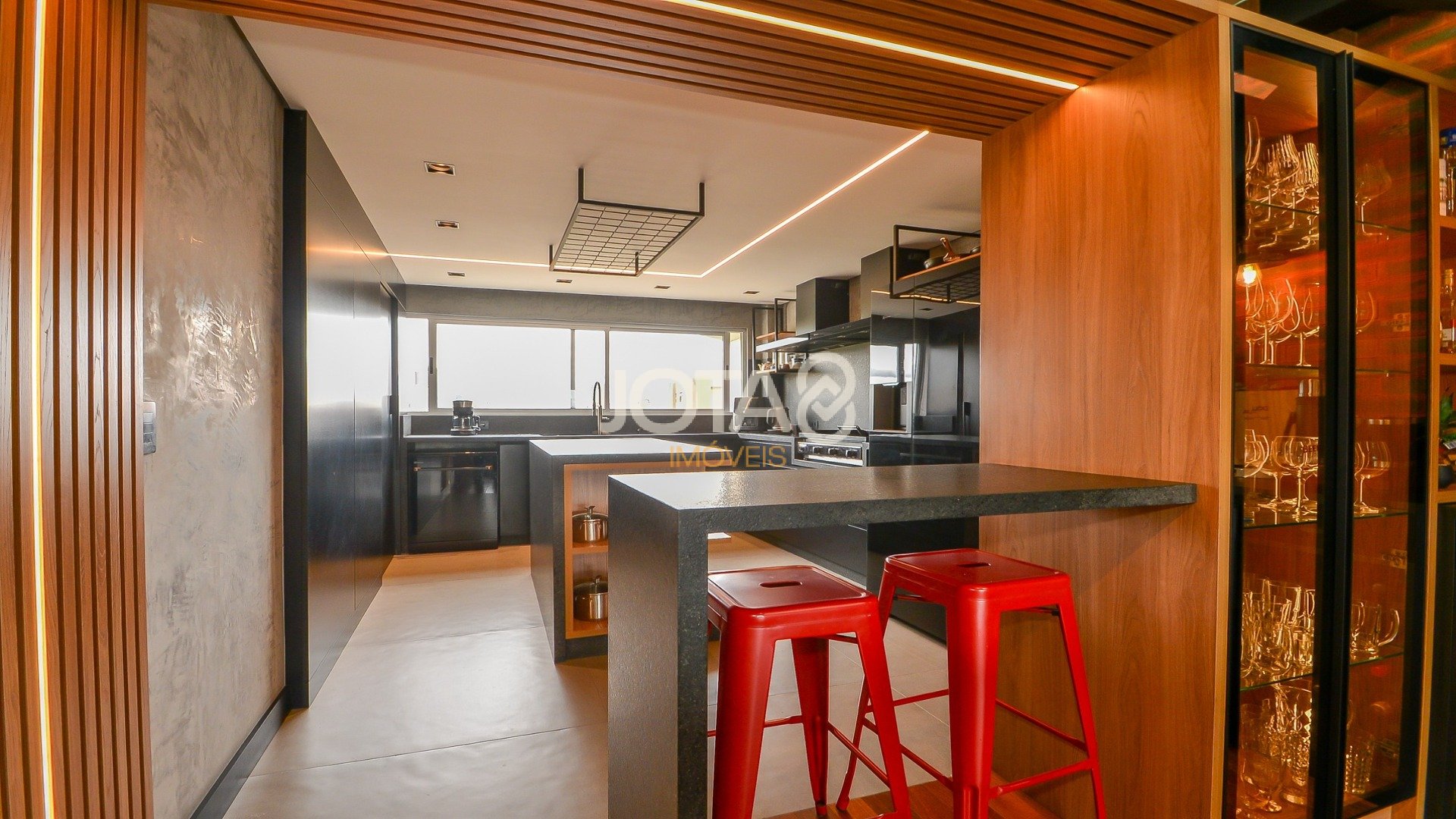 COBERTURA DUPLEX 3 QUARTOS NO SÃO FRANCISCO