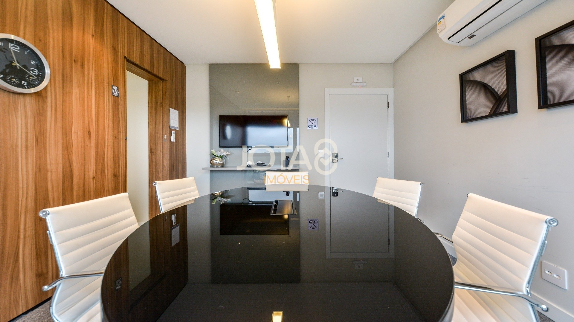 SALA COMERCIAL MOBILIADA NO MAI WORK!