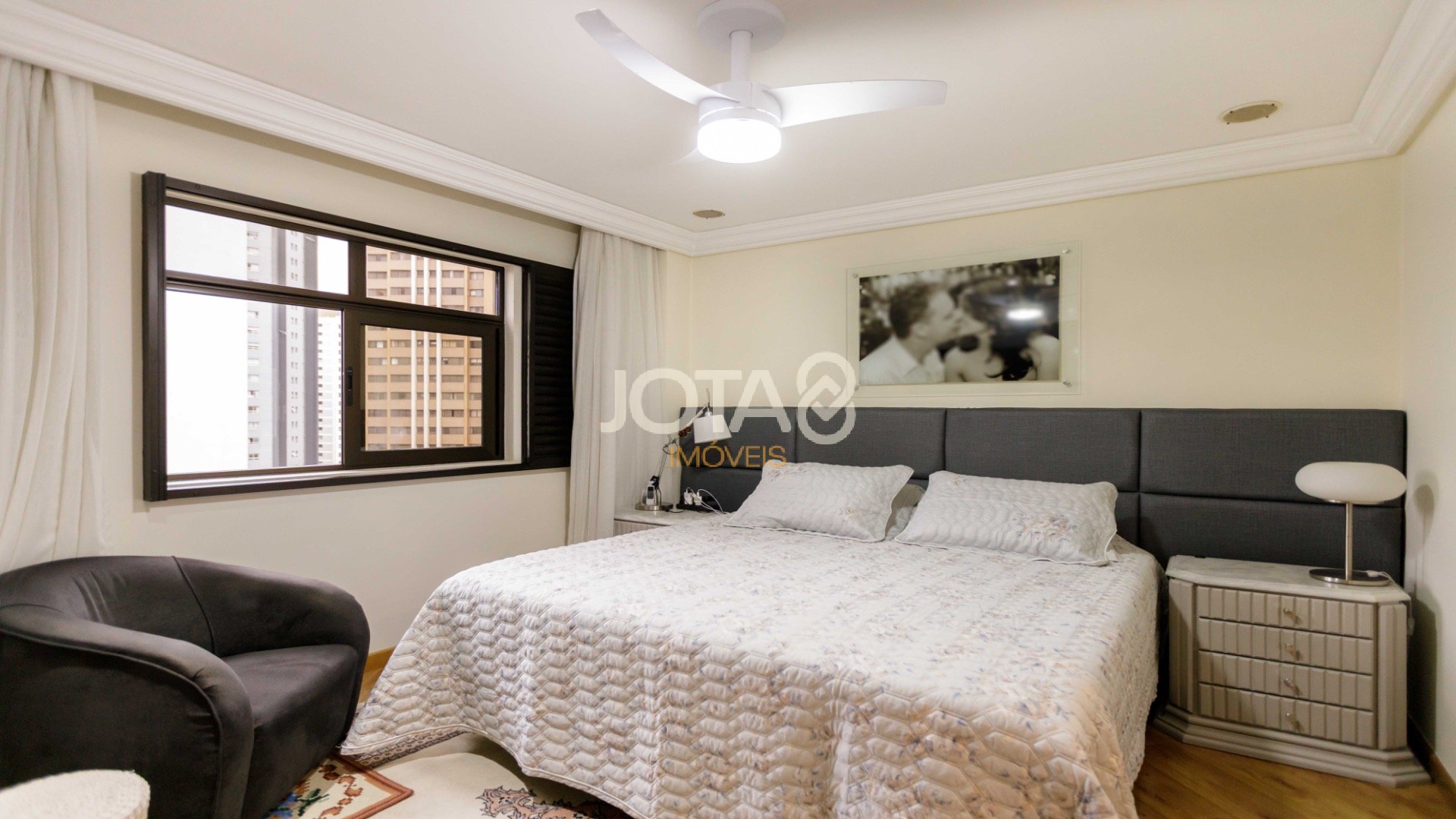 APARTAMENTO EM FRENTE À PIEGEL COM 3 DORMITÓRIOS