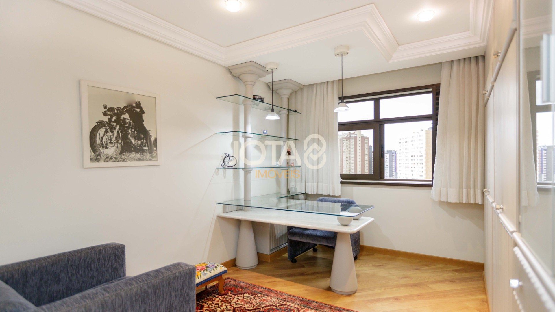 APARTAMENTO EM FRENTE À PIEGEL COM 3 DORMITÓRIOS