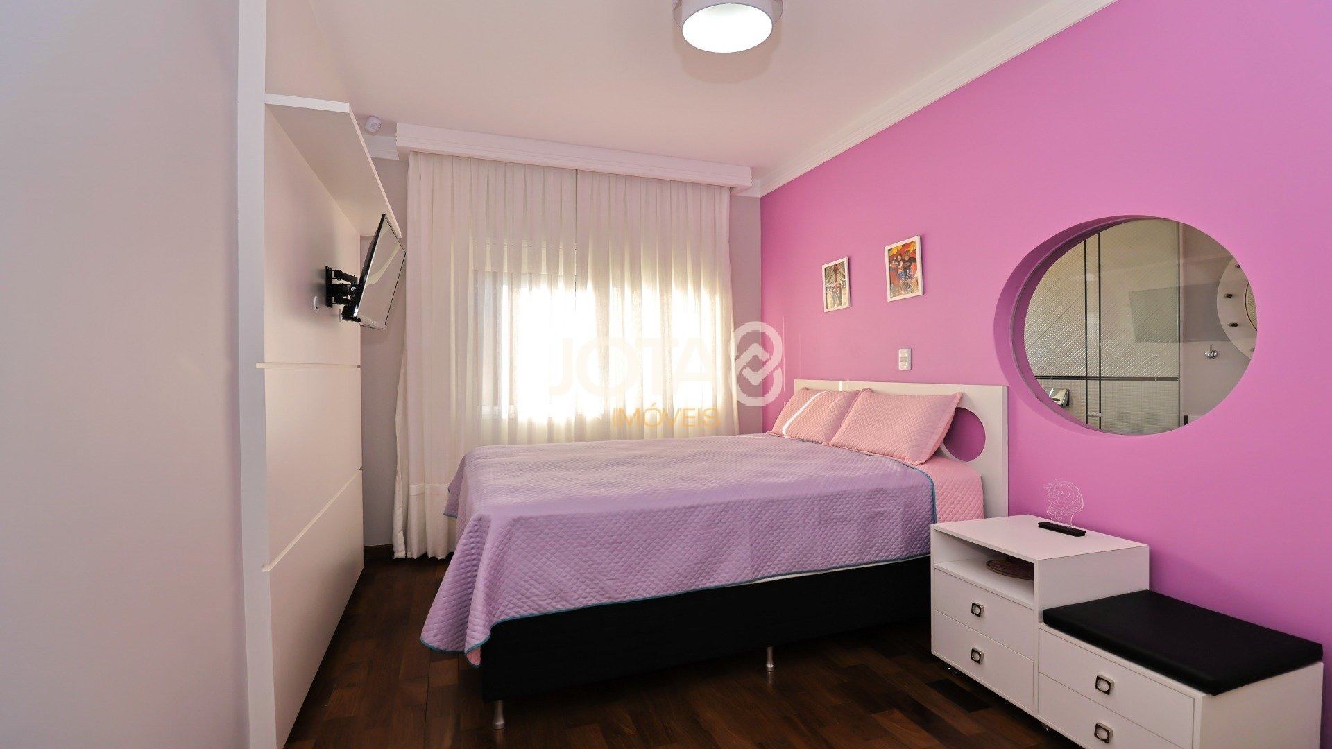CASA 4 SUITES EM FRENTE AO PARQUE BARIGUI
