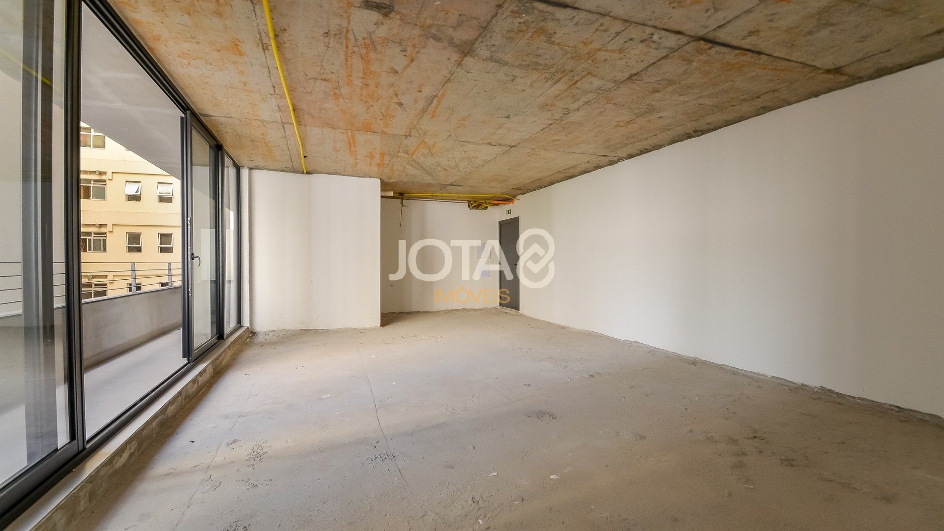 SALA COMERCIAL REVENDA EXCLUSIVA NO DS1529