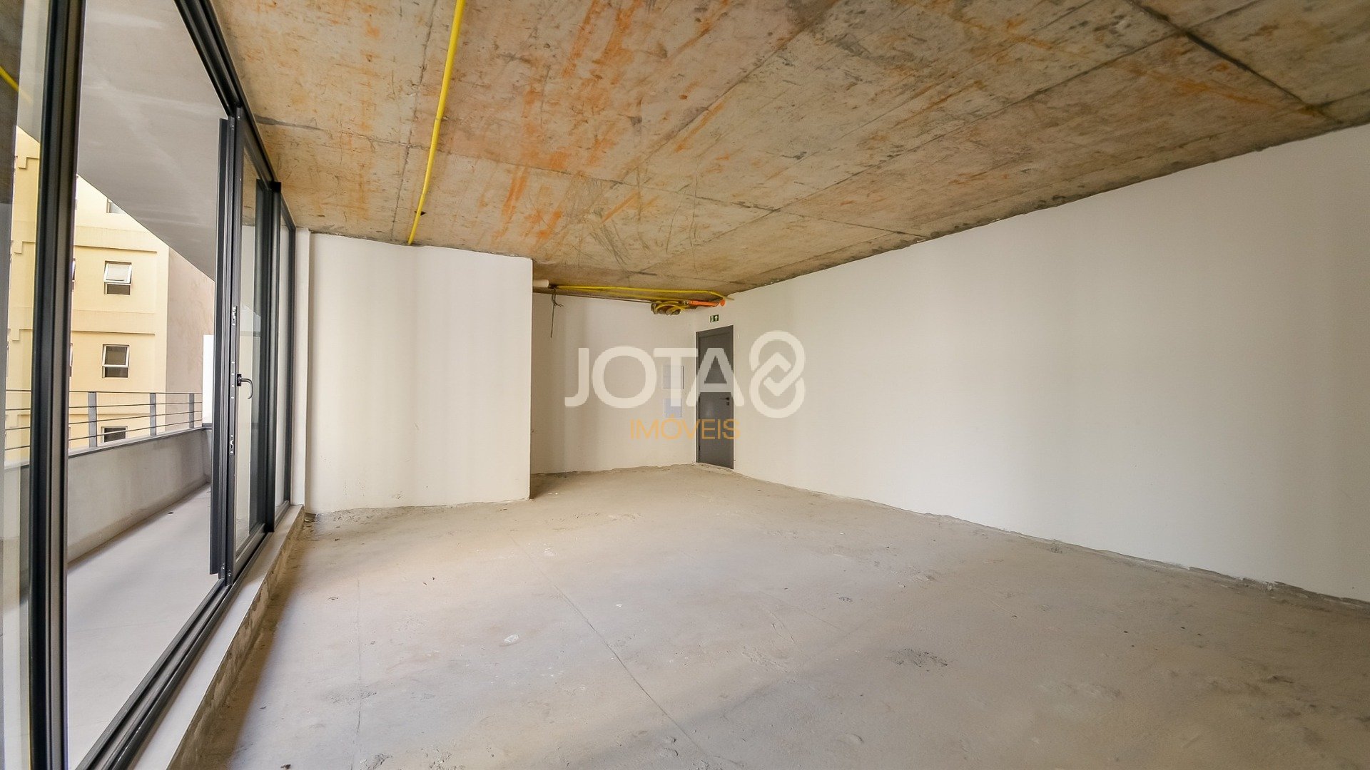 SALA COMERCIAL REVENDA EXCLUSIVA NO DS1529