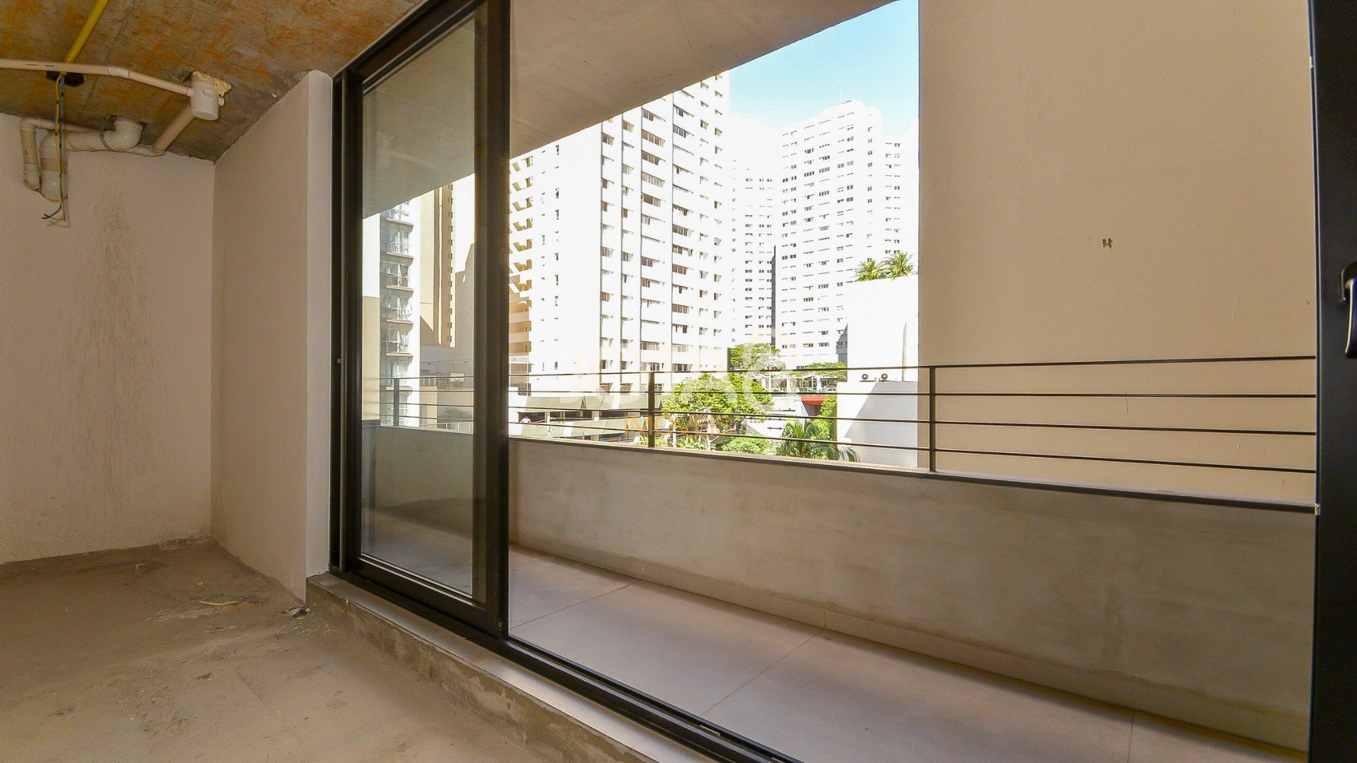 SALA COMERCIAL REVENDA EXCLUSIVA NO DS1529