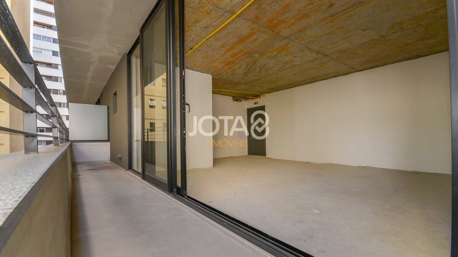 SALA COMERCIAL REVENDA EXCLUSIVA NO DS1529