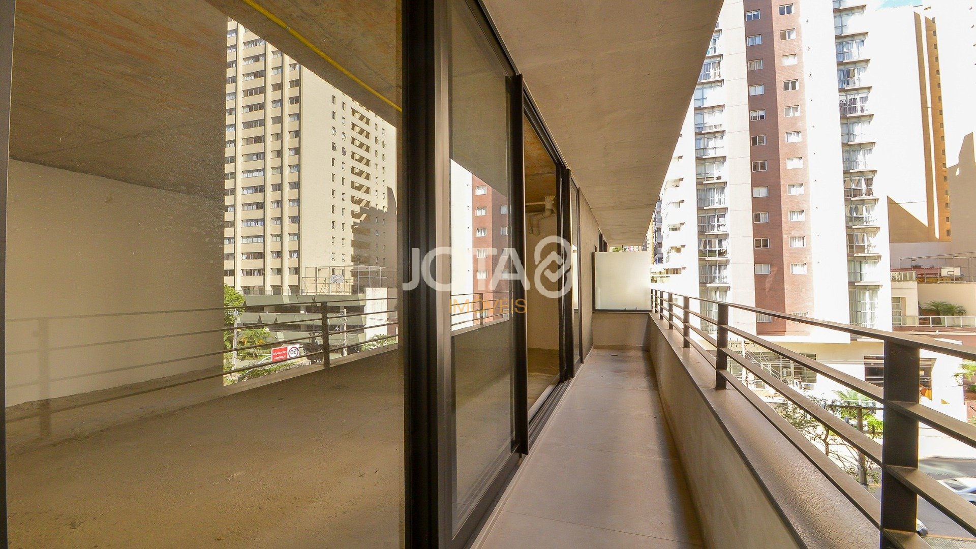 SALA COMERCIAL REVENDA EXCLUSIVA NO DS1529