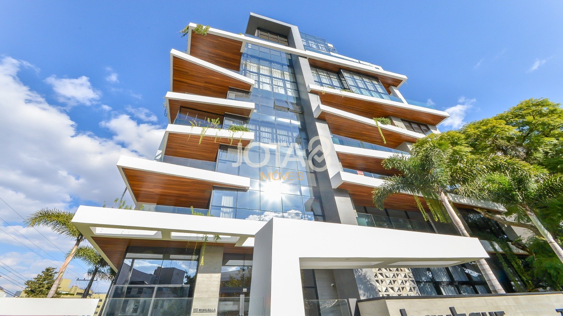 Foto de destaque Cobertura duplex nova 4 suítes 4 vagas bairro batel