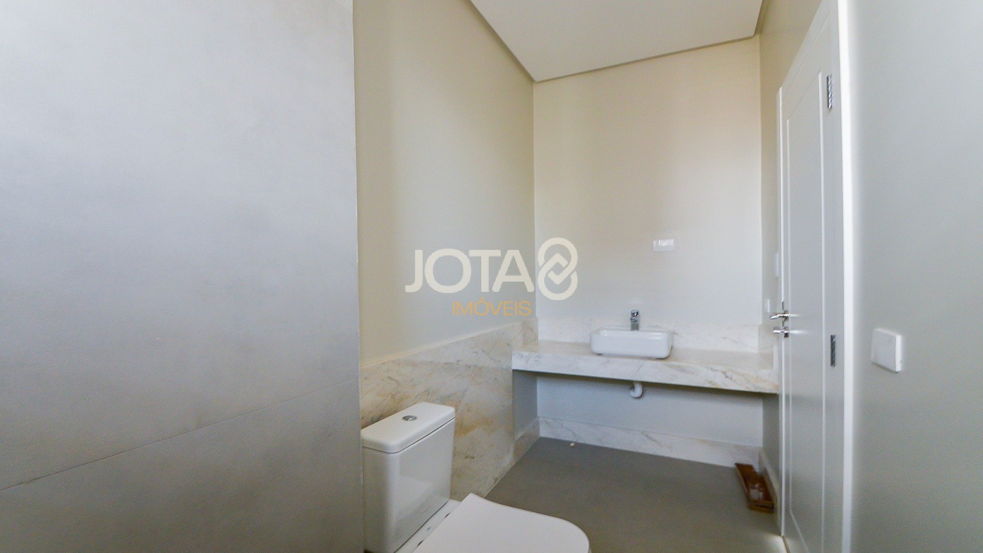 APARTAMENTO DUPLEX NOVO 4 SUÍTES 5 VAGAS BATEL