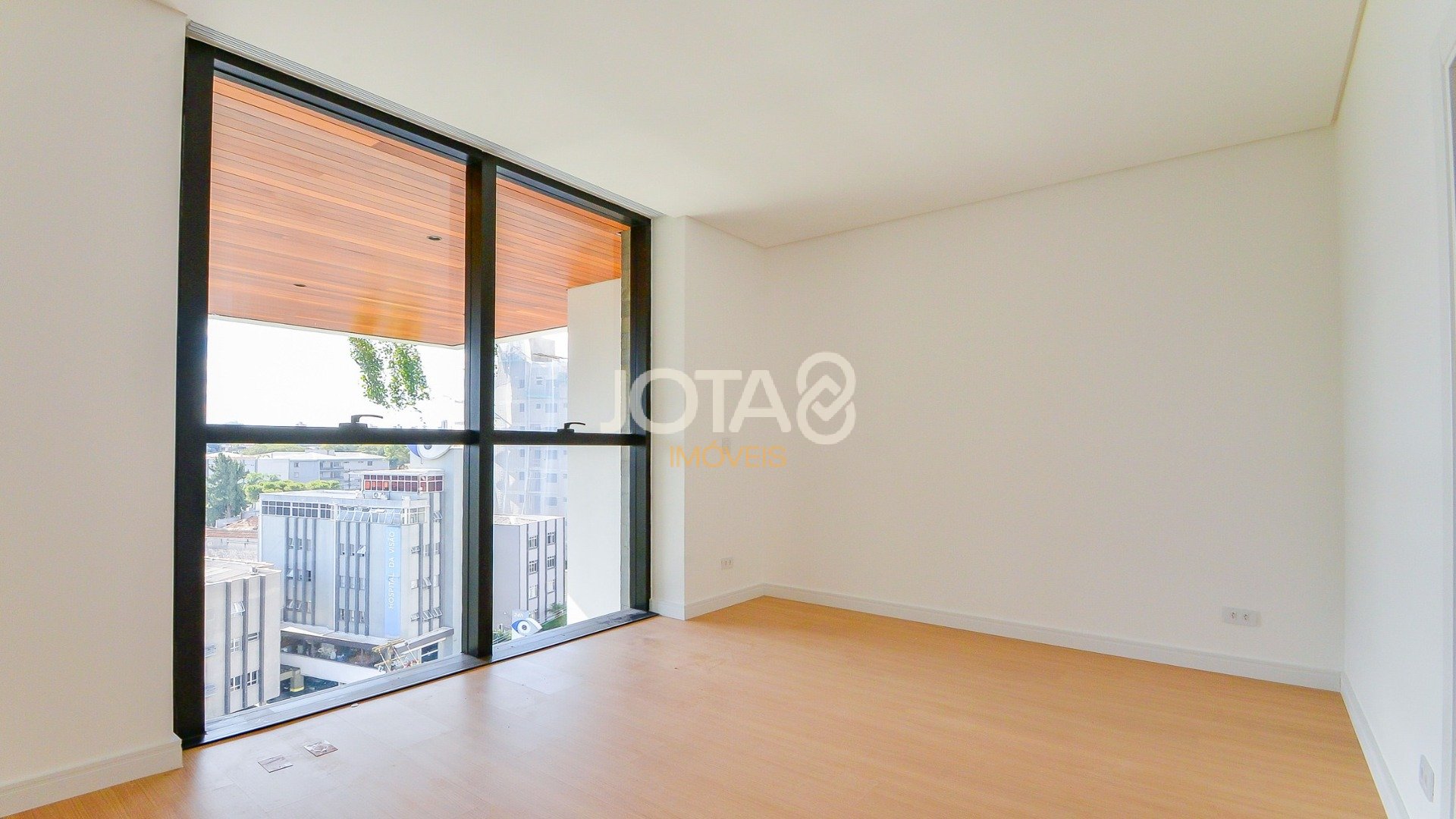 APARTAMENTO DUPLEX NOVO 4 SUÍTES 5 VAGAS BATEL