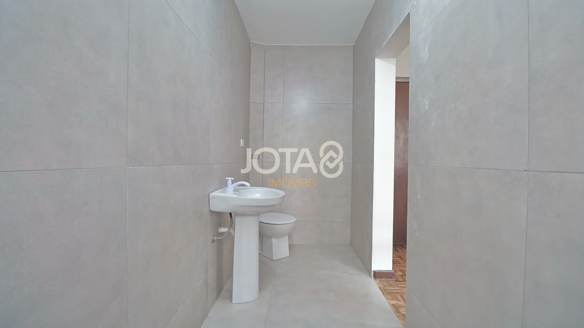 CASA COMERCIAL PARA ALUGAR NO ORLEANS