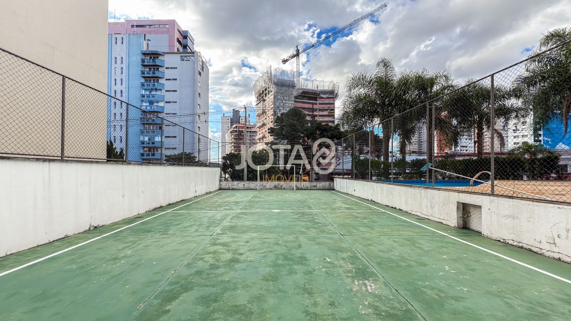 APARTAMENTO TODO REFORMADO NO BIGORRILHO !