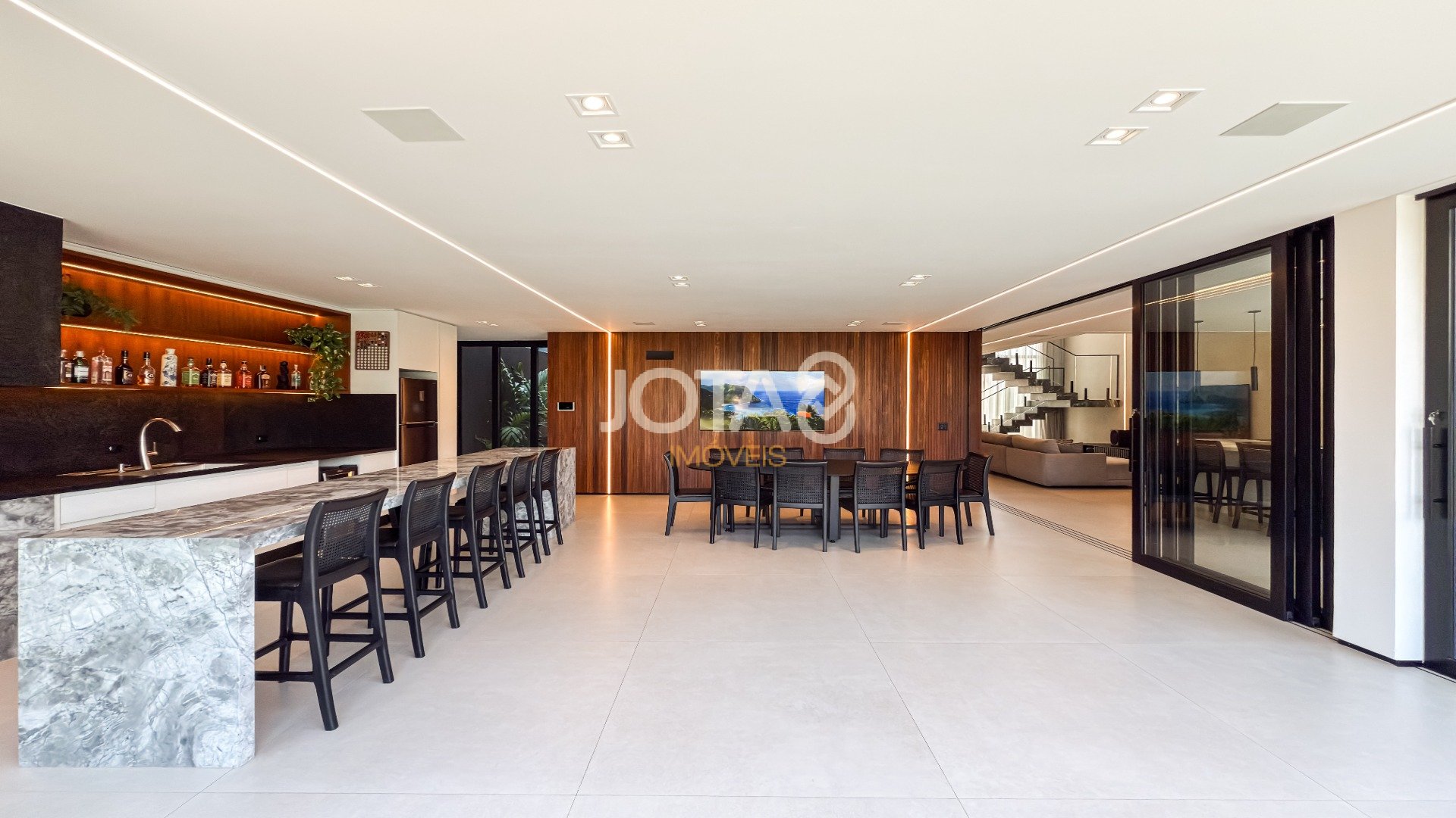 CASA NOVA, MODERNA, 3 SUÍTES, CAMPO COMPRIDO!