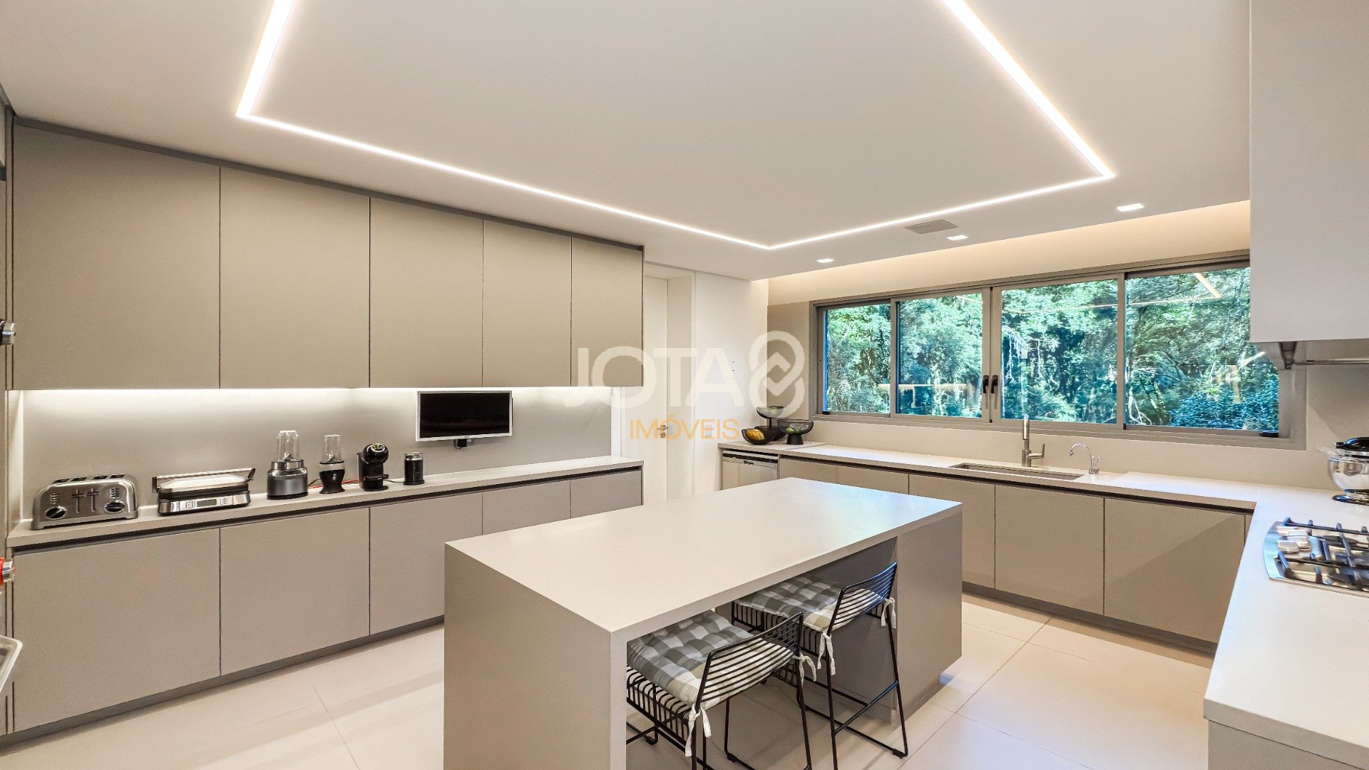 APARTAMENTO IMPECÁVEL NO MAISON HERITAGE