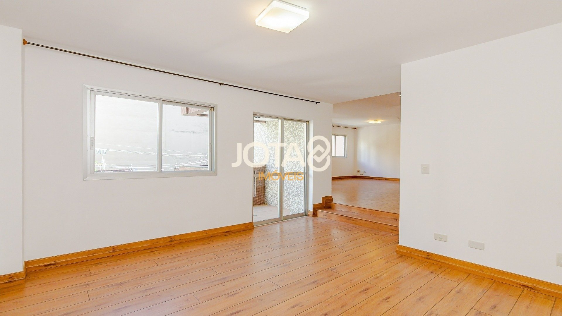 APARTAMENTO 3 QUARTOS PRÓXIMO AO SHOPPING CURITIBA