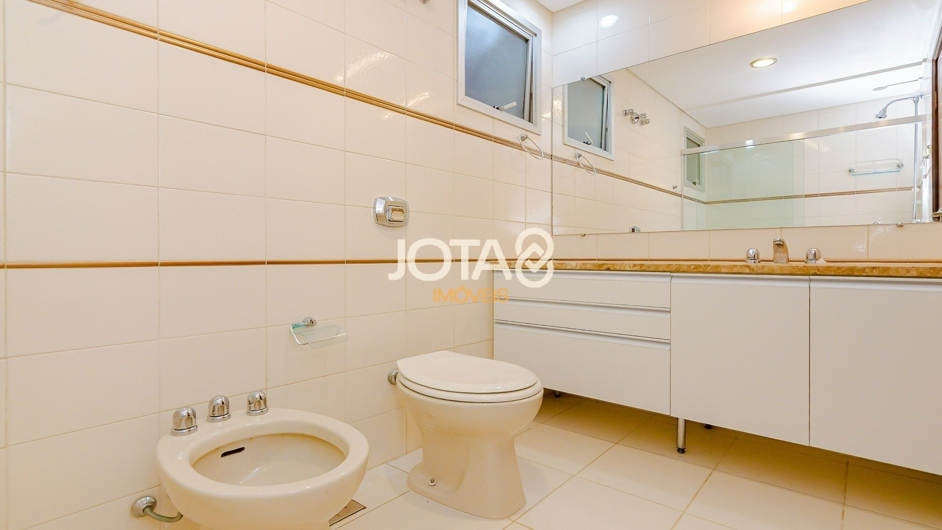 APARTAMENTO 3 QUARTOS PRÓXIMO AO SHOPPING CURITIBA