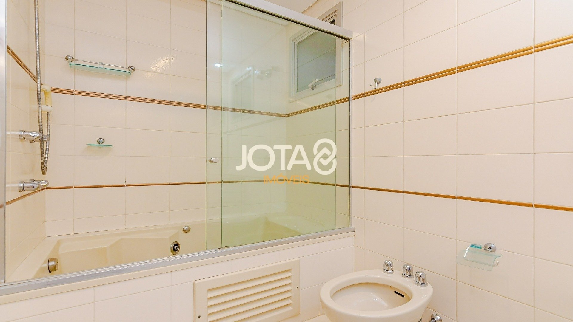 APARTAMENTO 3 QUARTOS PRÓXIMO AO SHOPPING CURITIBA