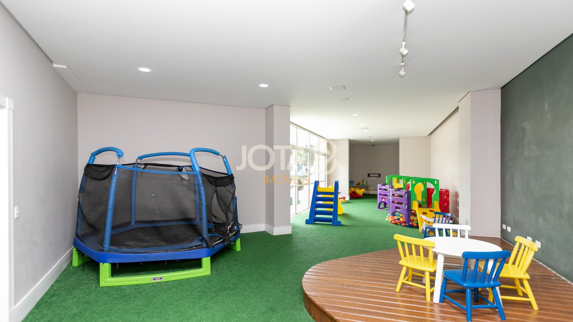 APARTAMENTO COM 3 SUÍTES E FACE NORTE NO ECOVILLE