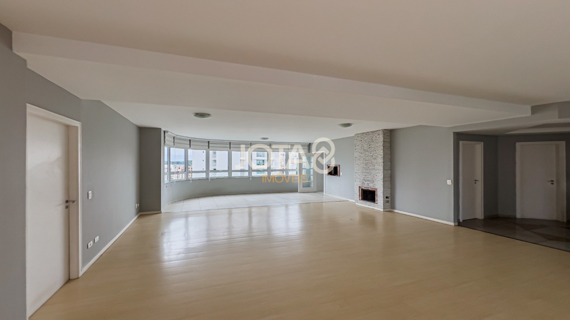 APARTAMENTO COM 3 SUÍTES E FACE NORTE NO ECOVILLE