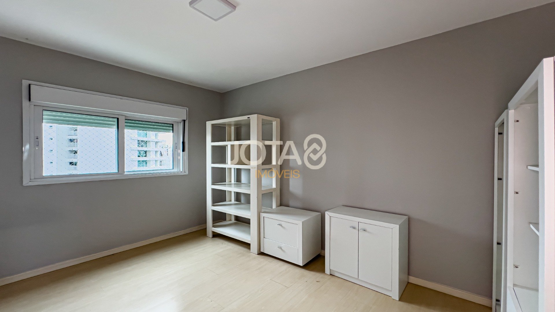 APARTAMENTO COM 3 SUÍTES E FACE NORTE NO ECOVILLE