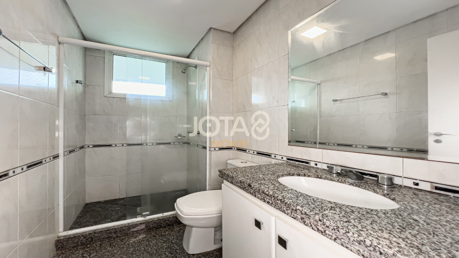 APARTAMENTO COM 3 SUÍTES E FACE NORTE NO ECOVILLE
