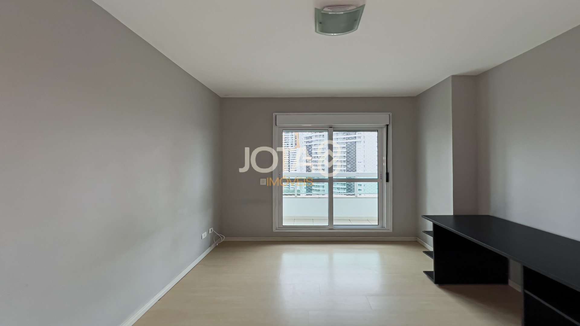 APARTAMENTO COM 3 SUÍTES E FACE NORTE NO ECOVILLE