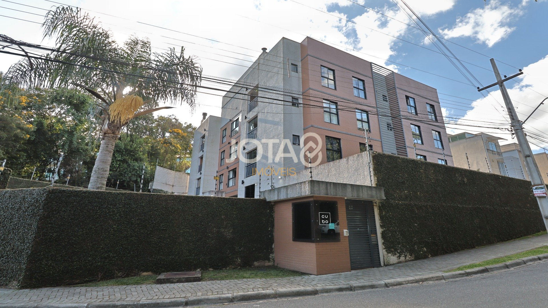 APTO FACE NORTE MOBILIADO COM 2 QUARTOS ECOVILLE