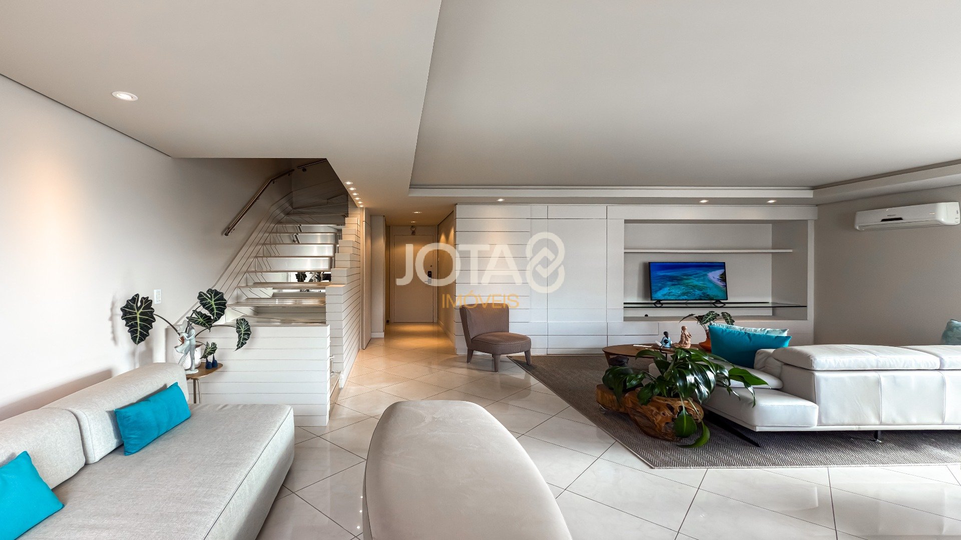 DUPLEX 2 QUARTOS LINDO NO BATEL SOHO