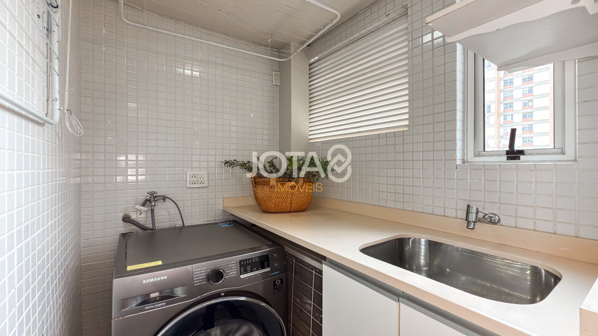 DUPLEX 2 QUARTOS LINDO NO BATEL SOHO