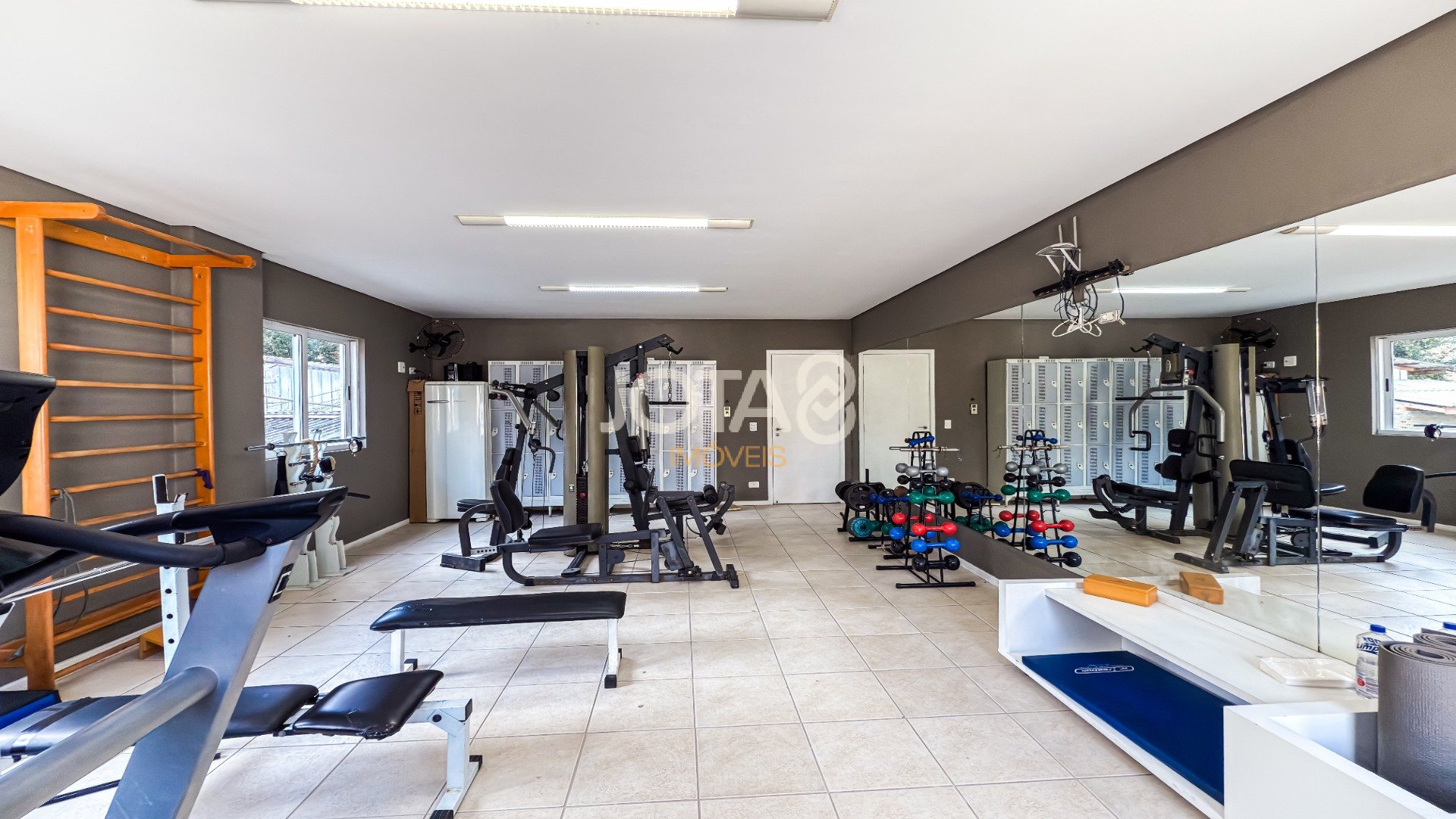 DUPLEX 2 QUARTOS LINDO NO BATEL SOHO