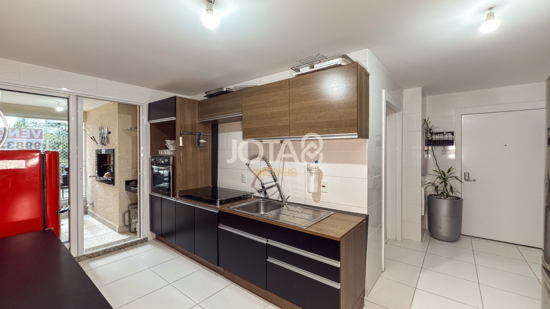 APARTAMENTO COM 3 SUÍTES E 3 VAGAS NO CABRAL