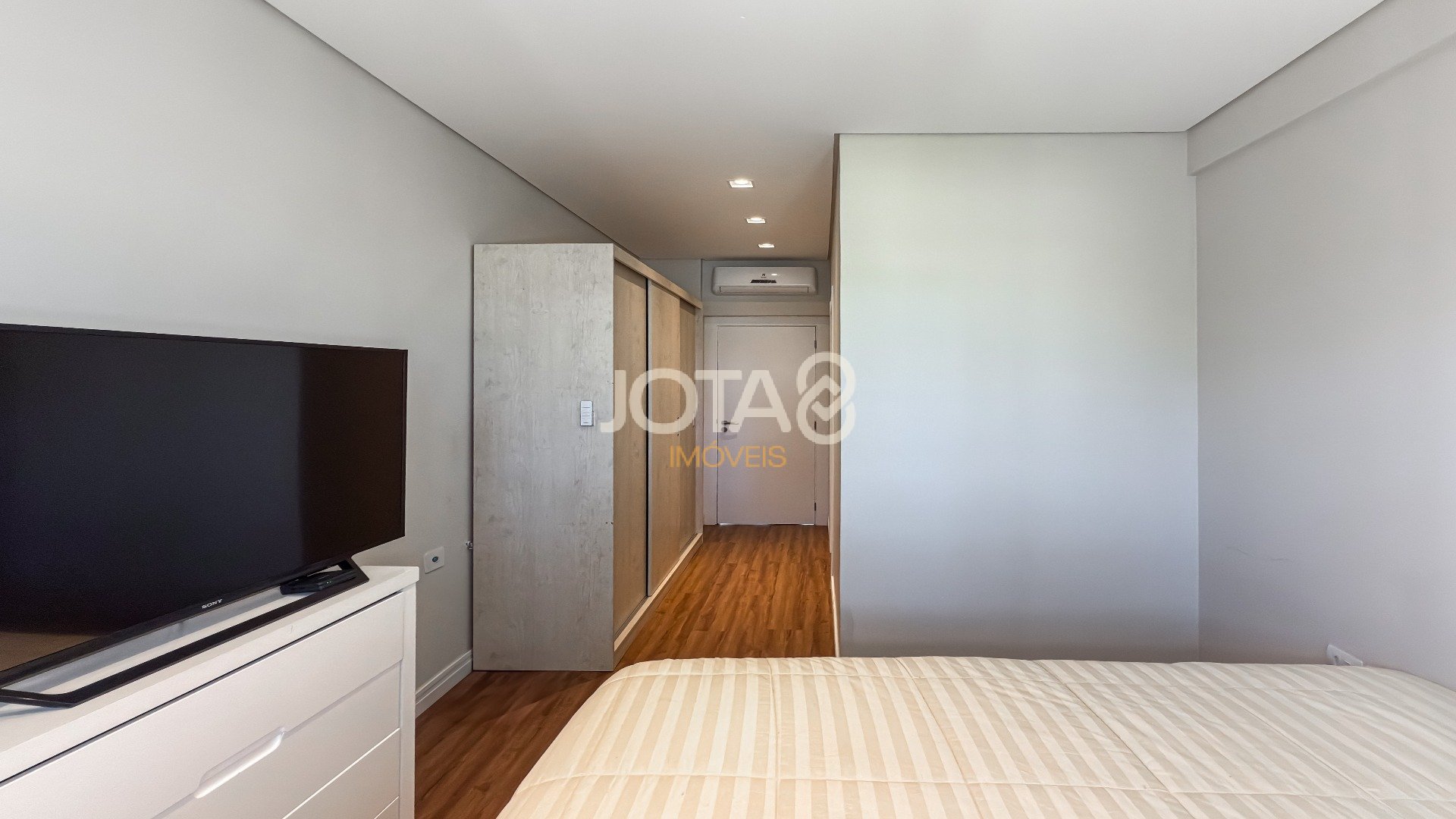 CASA EM CONDOMÍNIO 3 SUÍTES FACE NORTE NO ORLEANS